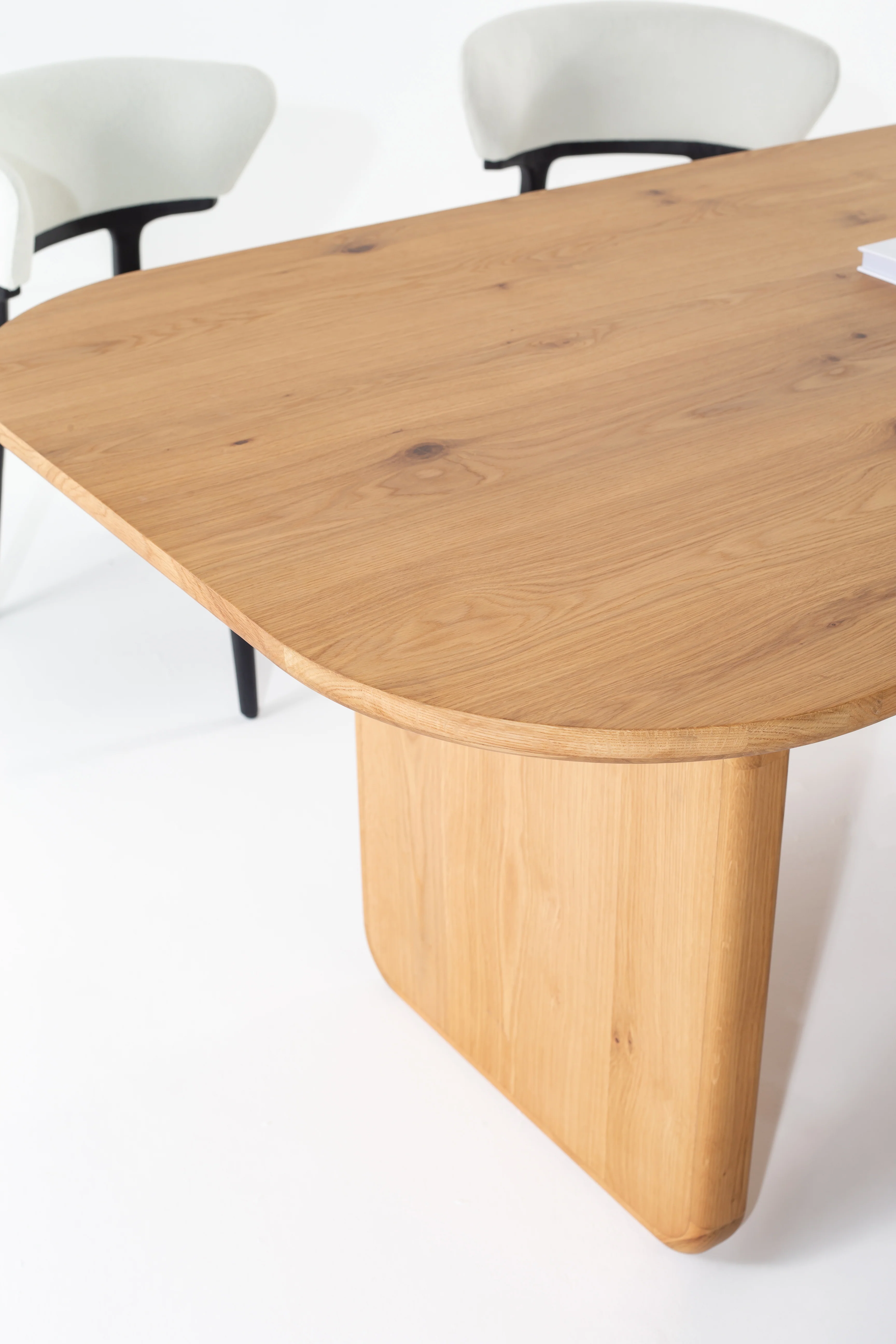 Lunova Wooden Dining Table Oak