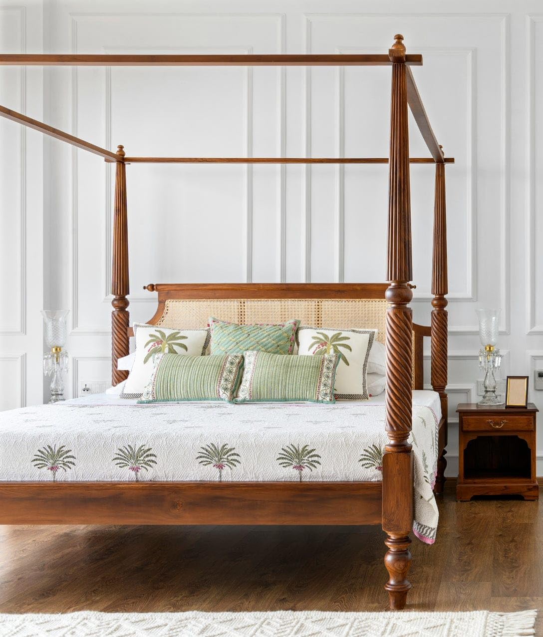 Four Poster Mango/ Sheesham Wood Bed King Size (72x78)