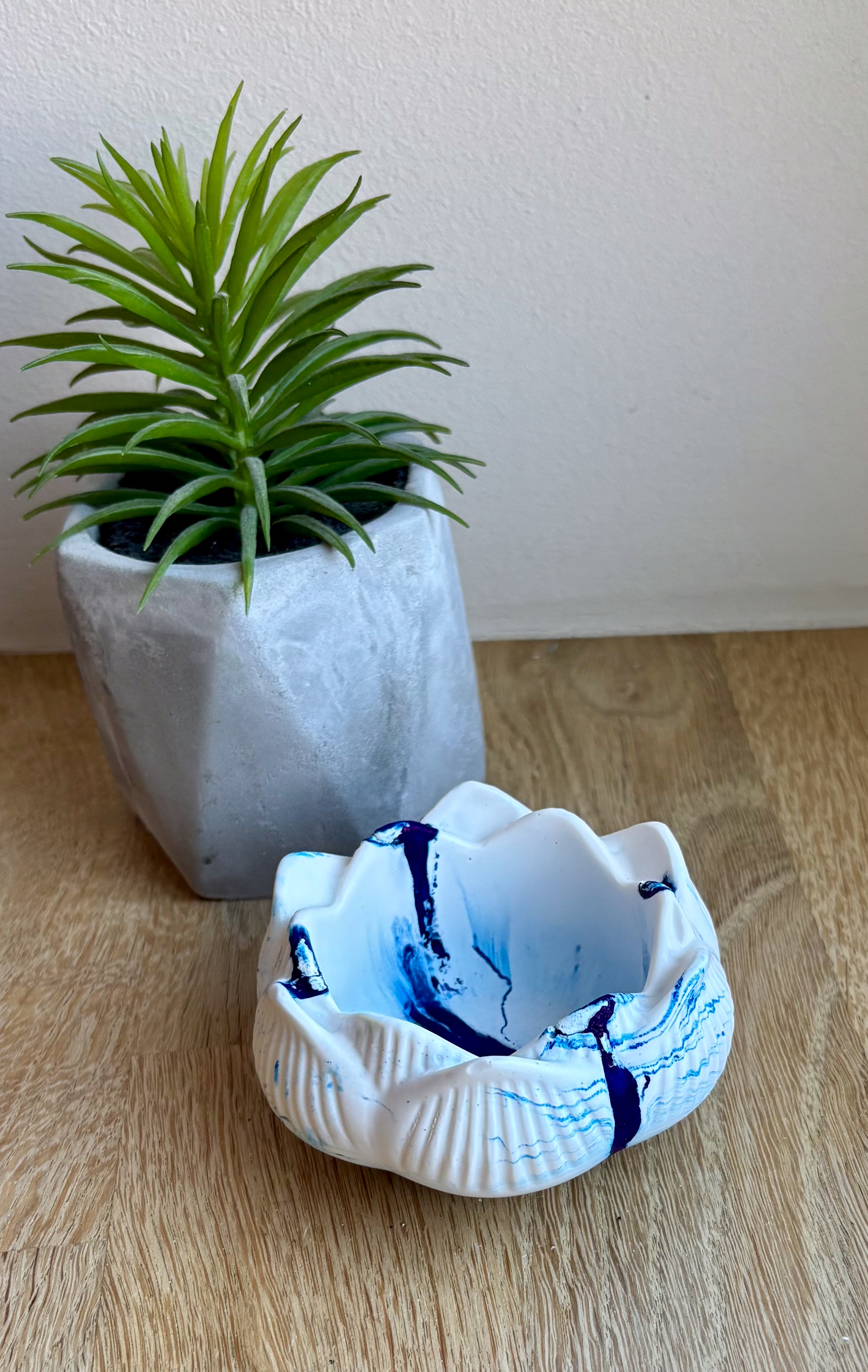 Pot décoratif "le lotus"