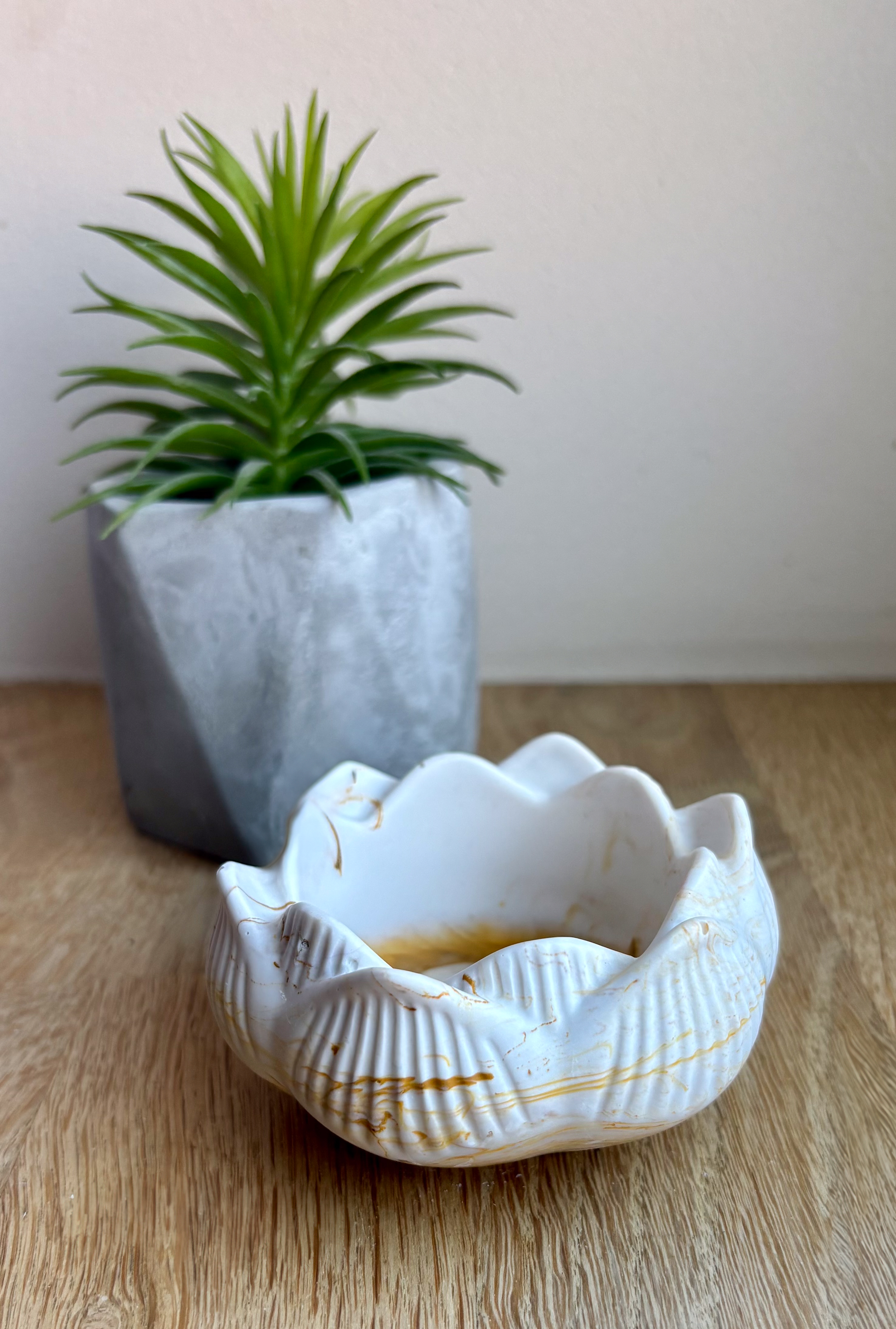 Pot décoratif "le lotus" 
