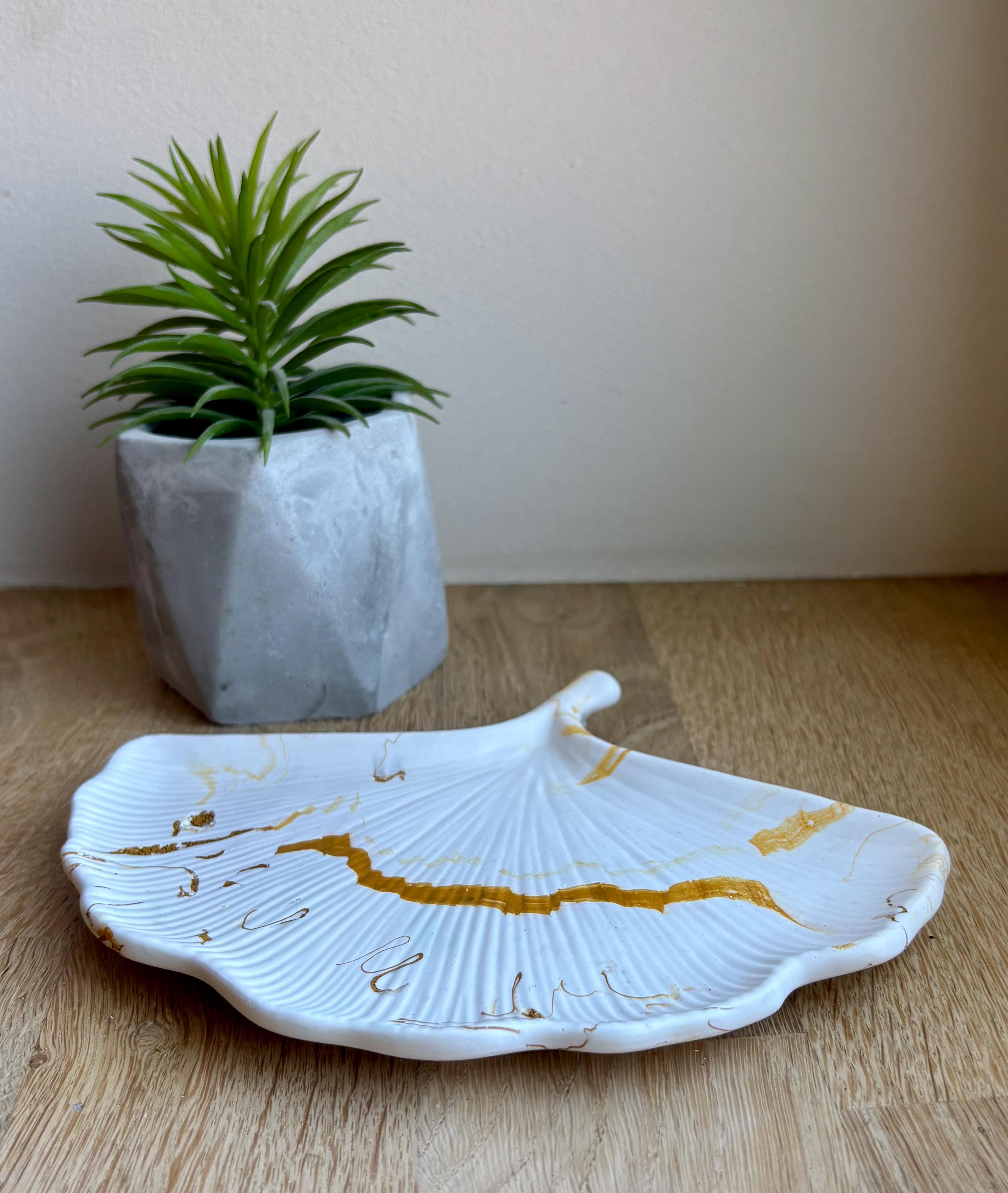 Vide poche feuille 