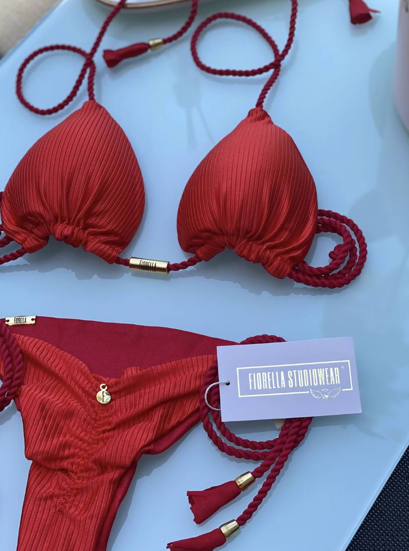 Bikini Geovanella Eden 
