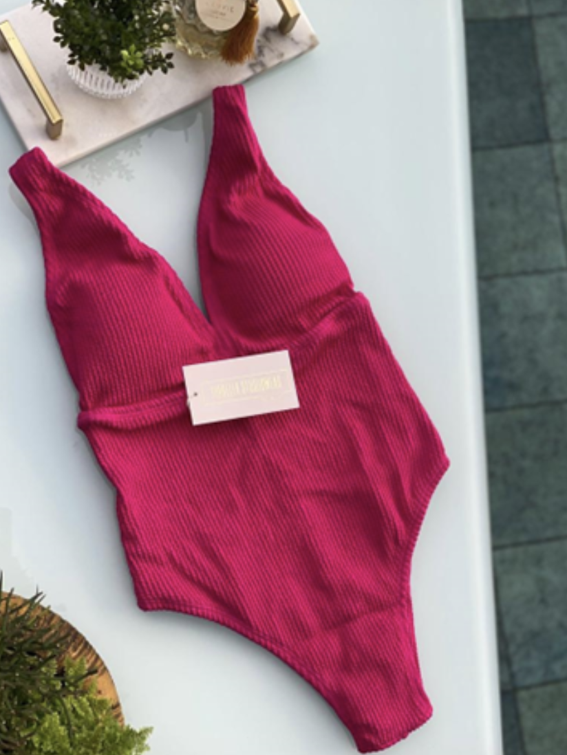 One piece Chloe