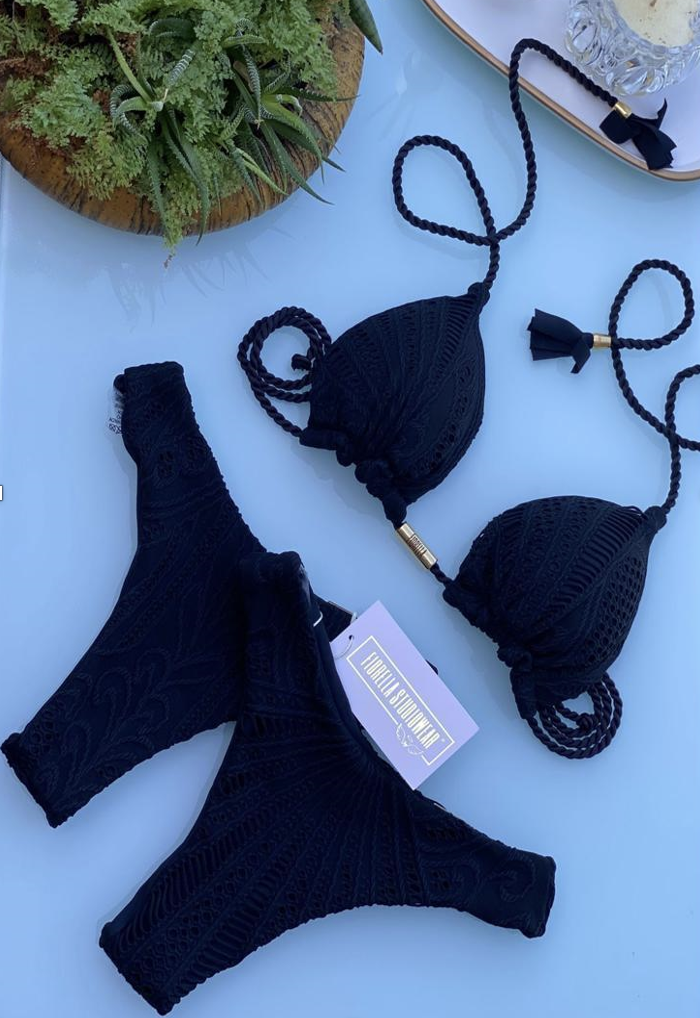 Camelia Lace Triangle Bikini