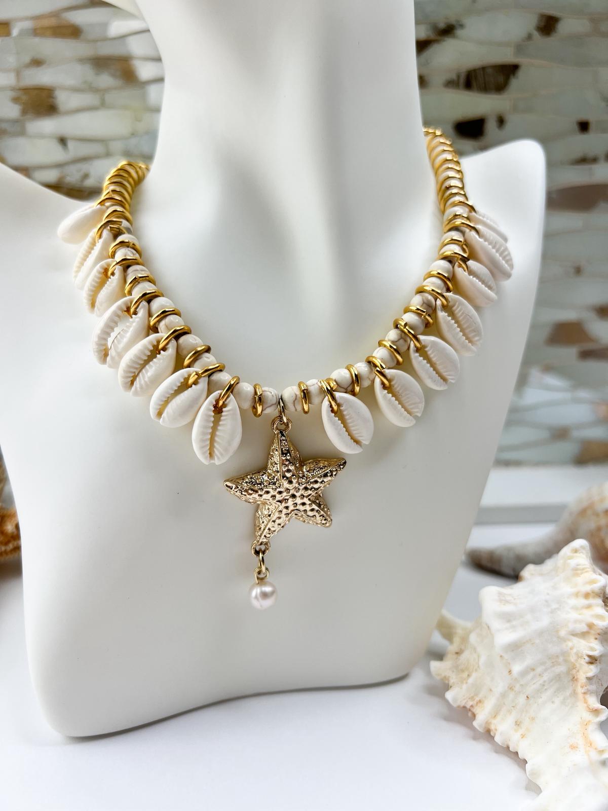 Cowrie shells Necklace