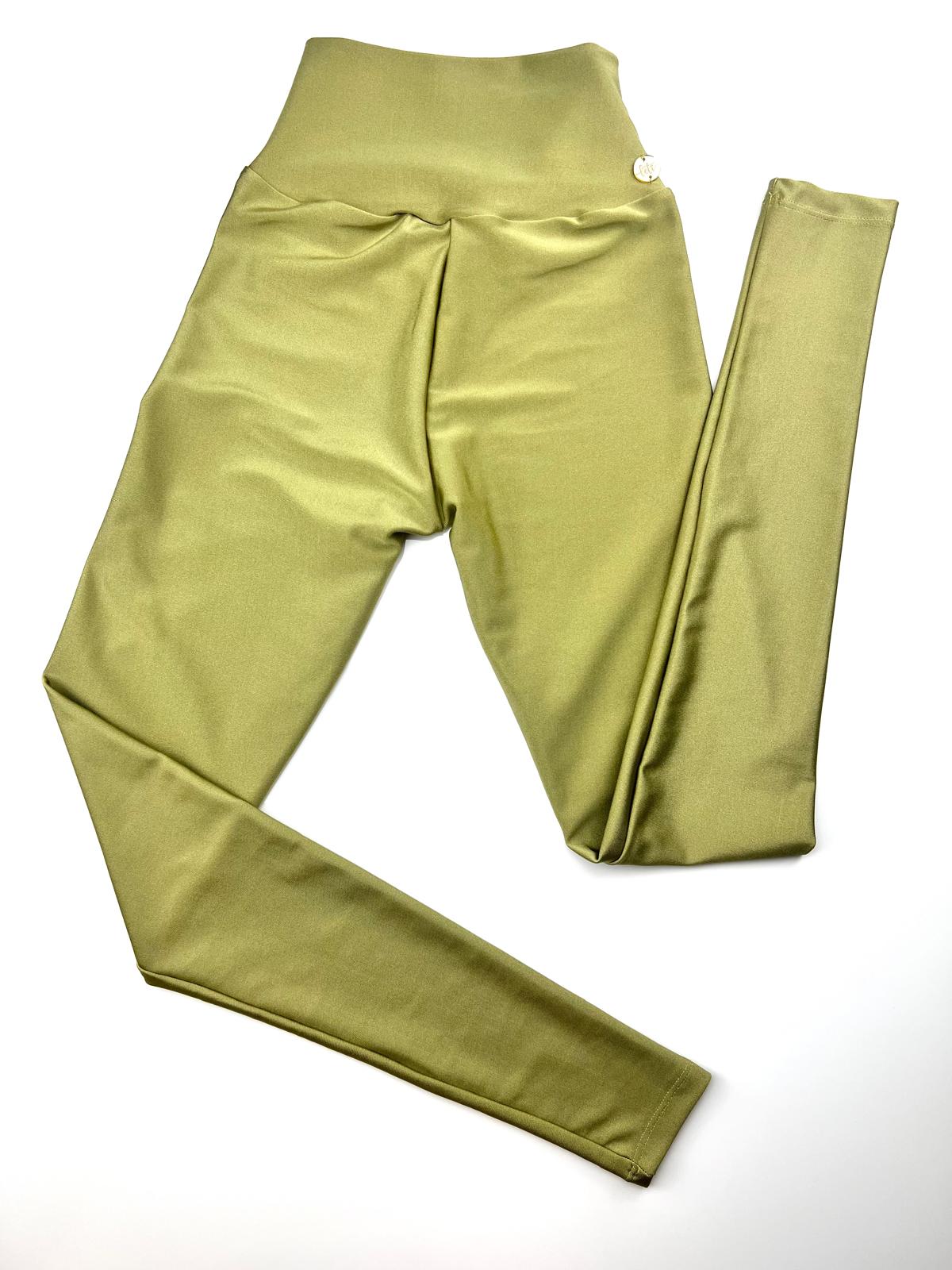 Pistachio High-Waisted Fitness Leggings – Stretchy, Sculpting Brazilian Activewear