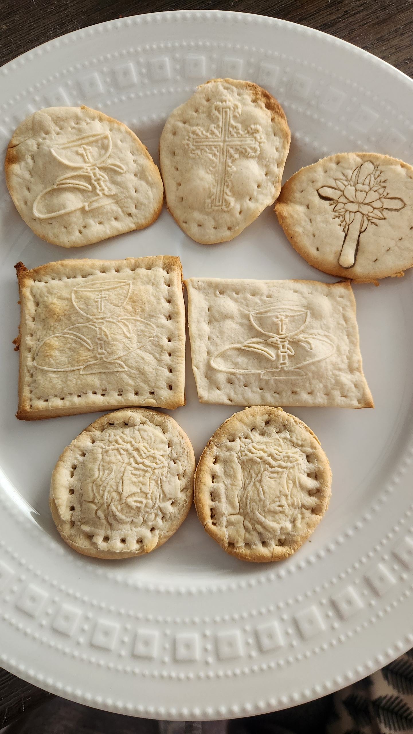 "Breaking Bread" Communion Crackers
