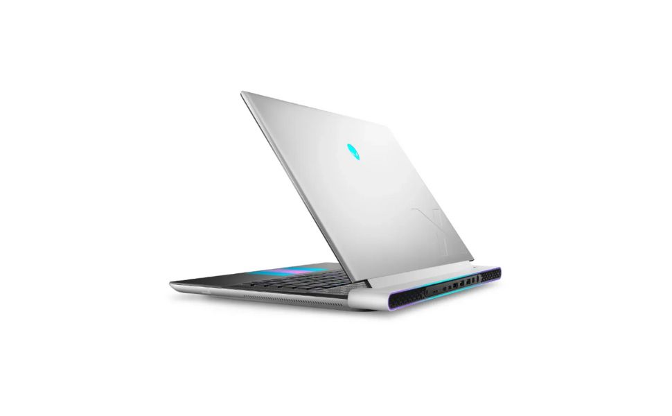 Dell Alienware x16 R1 Gaming Laptop