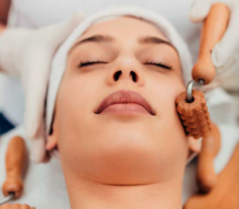 Maderoterapia Facial Reafirmante