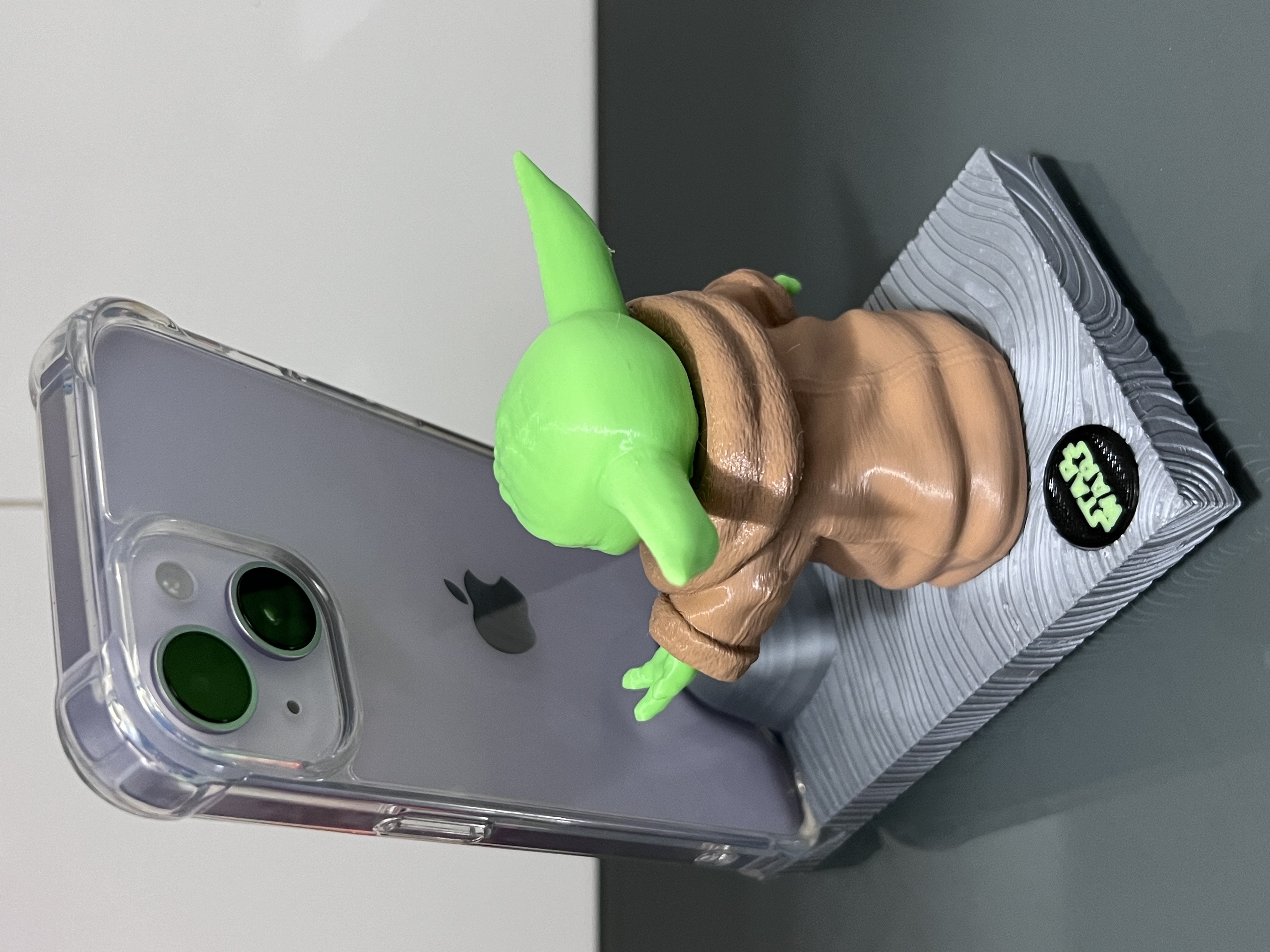 Suporte de Celular Baby Yoda