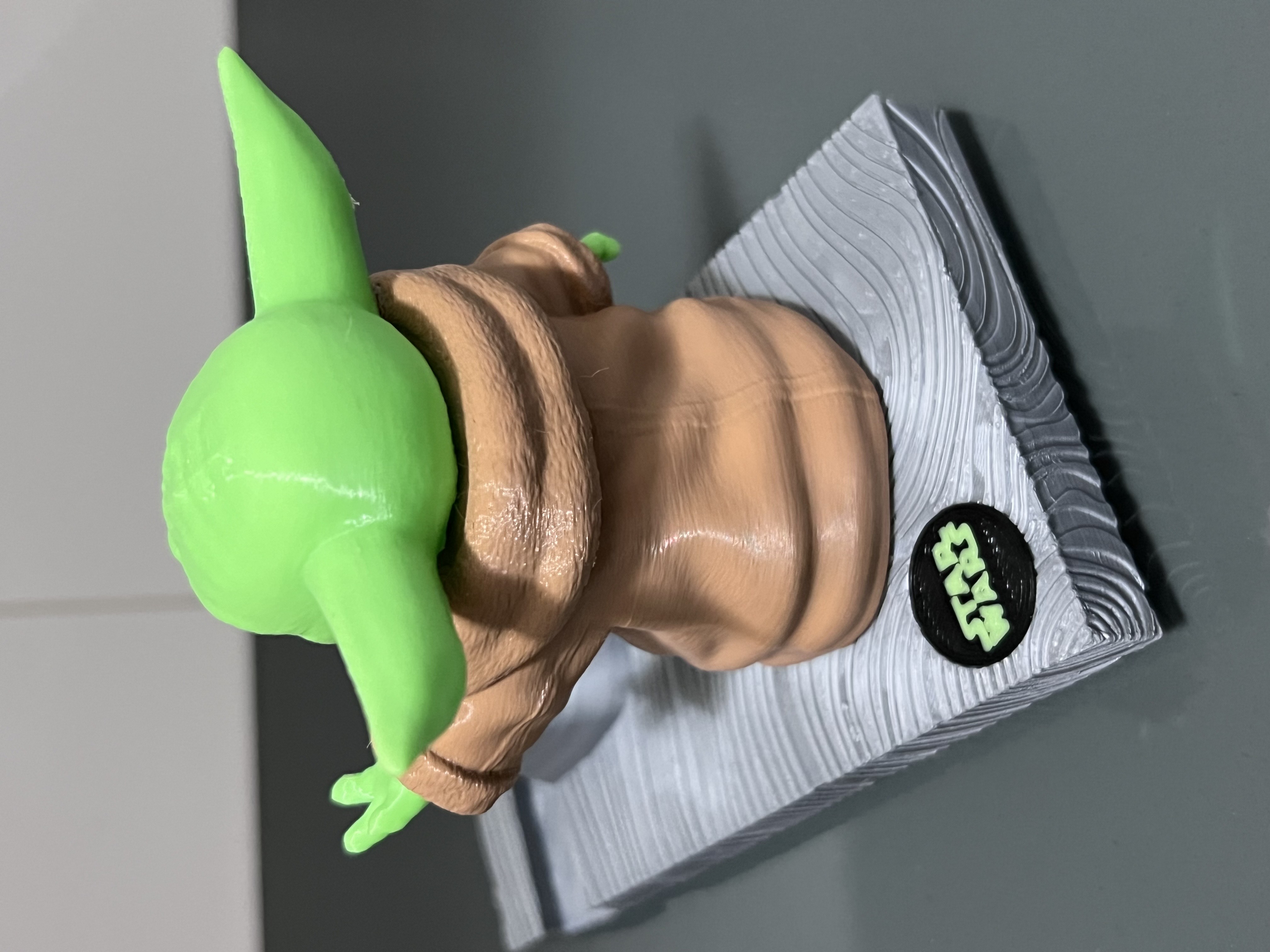 Suporte de Celular Baby Yoda