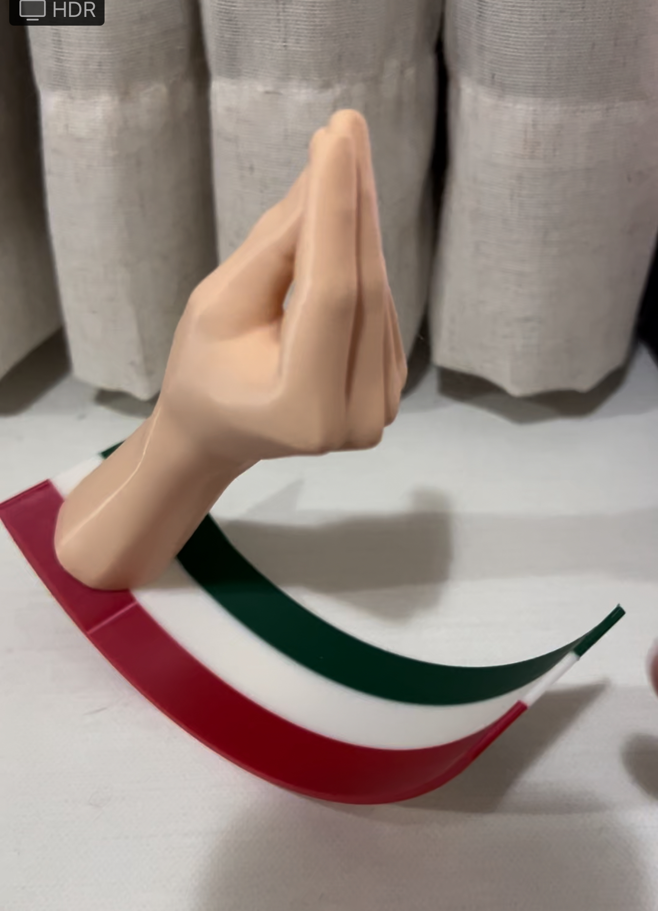 Mão Gesto Italiano com balanço