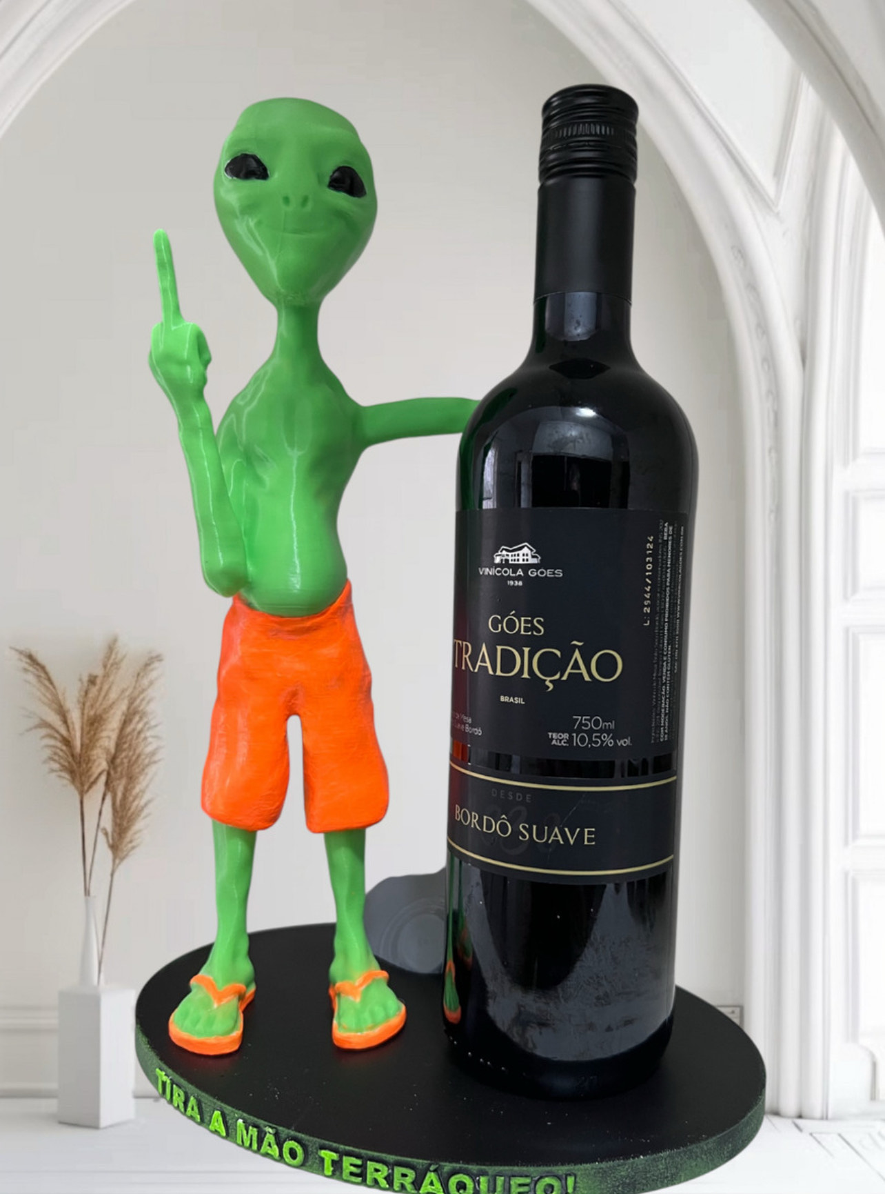 Suporte de Garrafa Paul o Alienigena