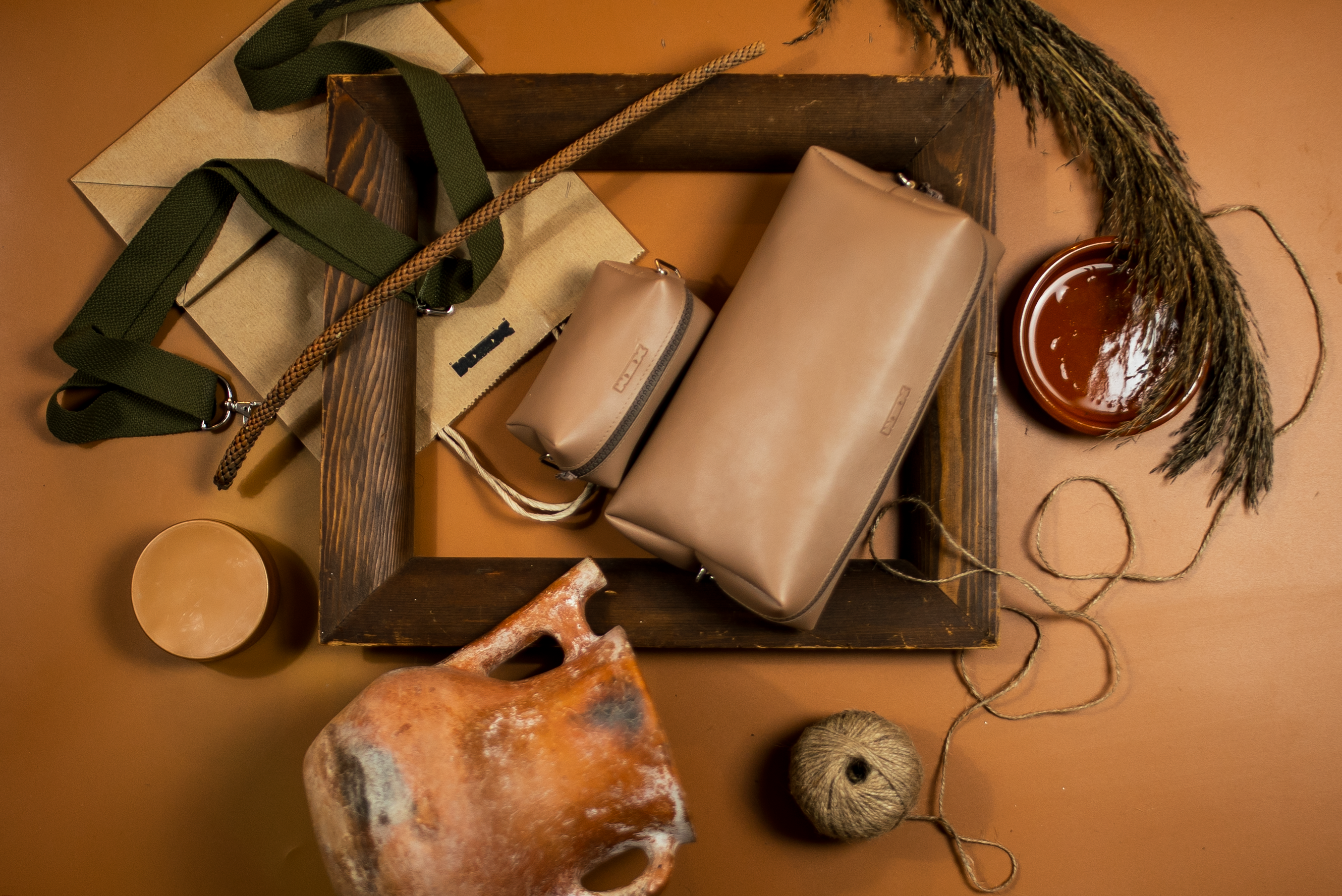 Pochette Home - RENAISSANCE