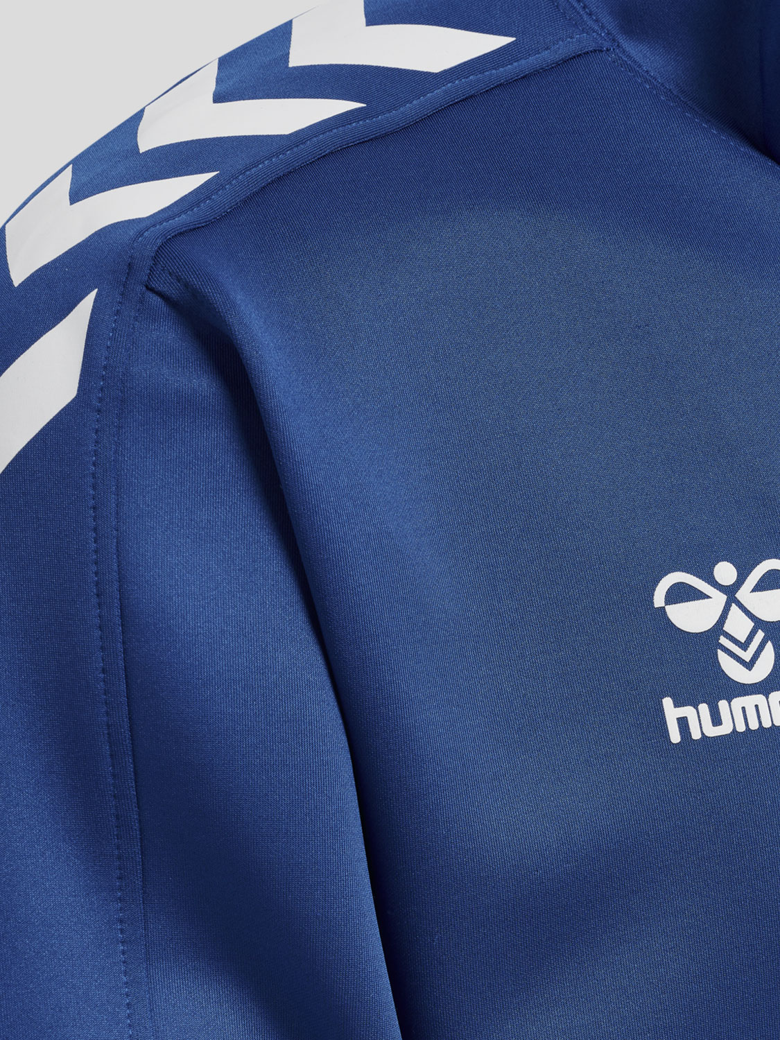 DŽEMPERIS SU UŽTRAUKTUKU (HMLCORE XK POLY )