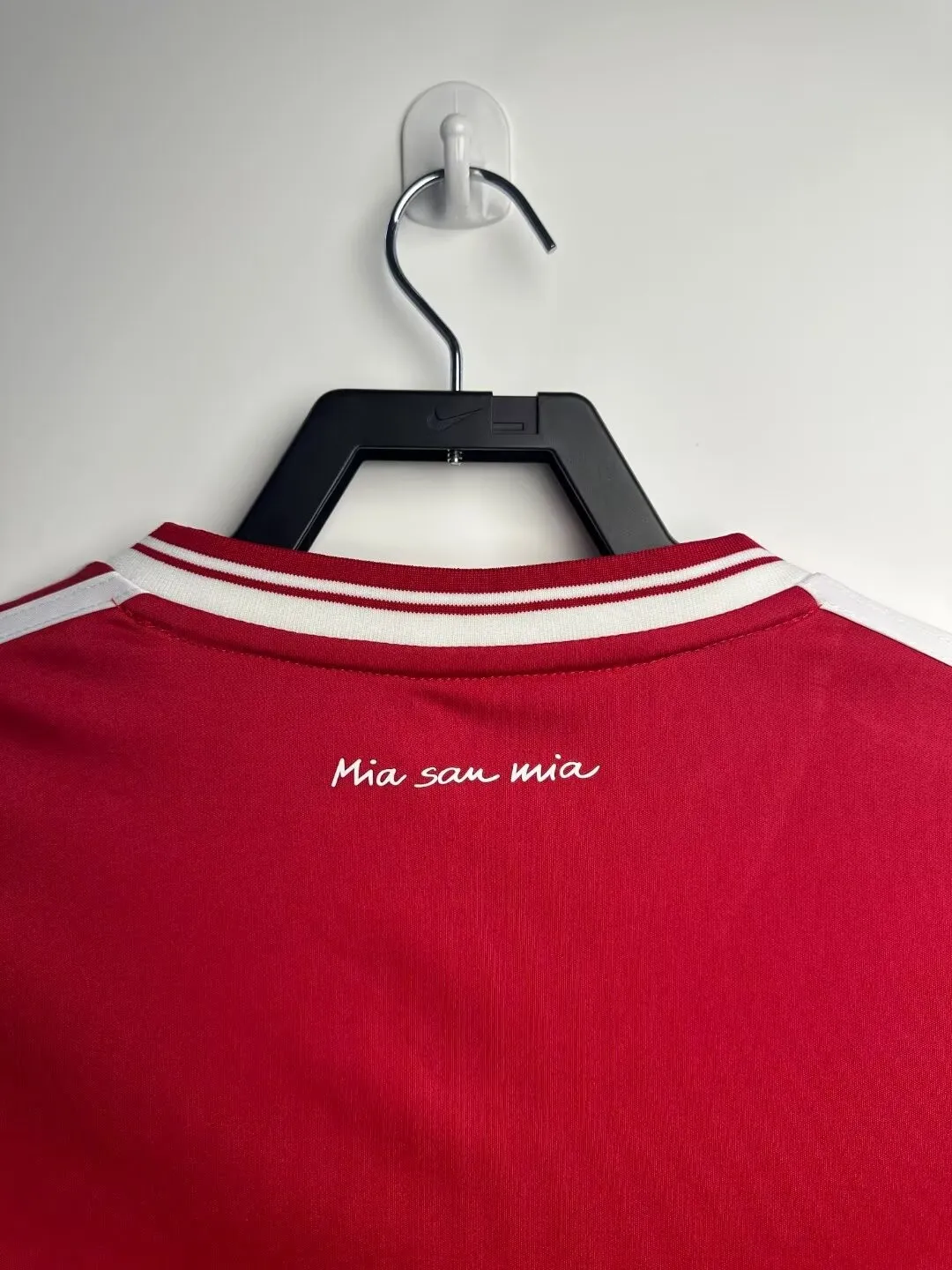 Bayern Munich 2013/14 Home UCL Final Retro Jersey