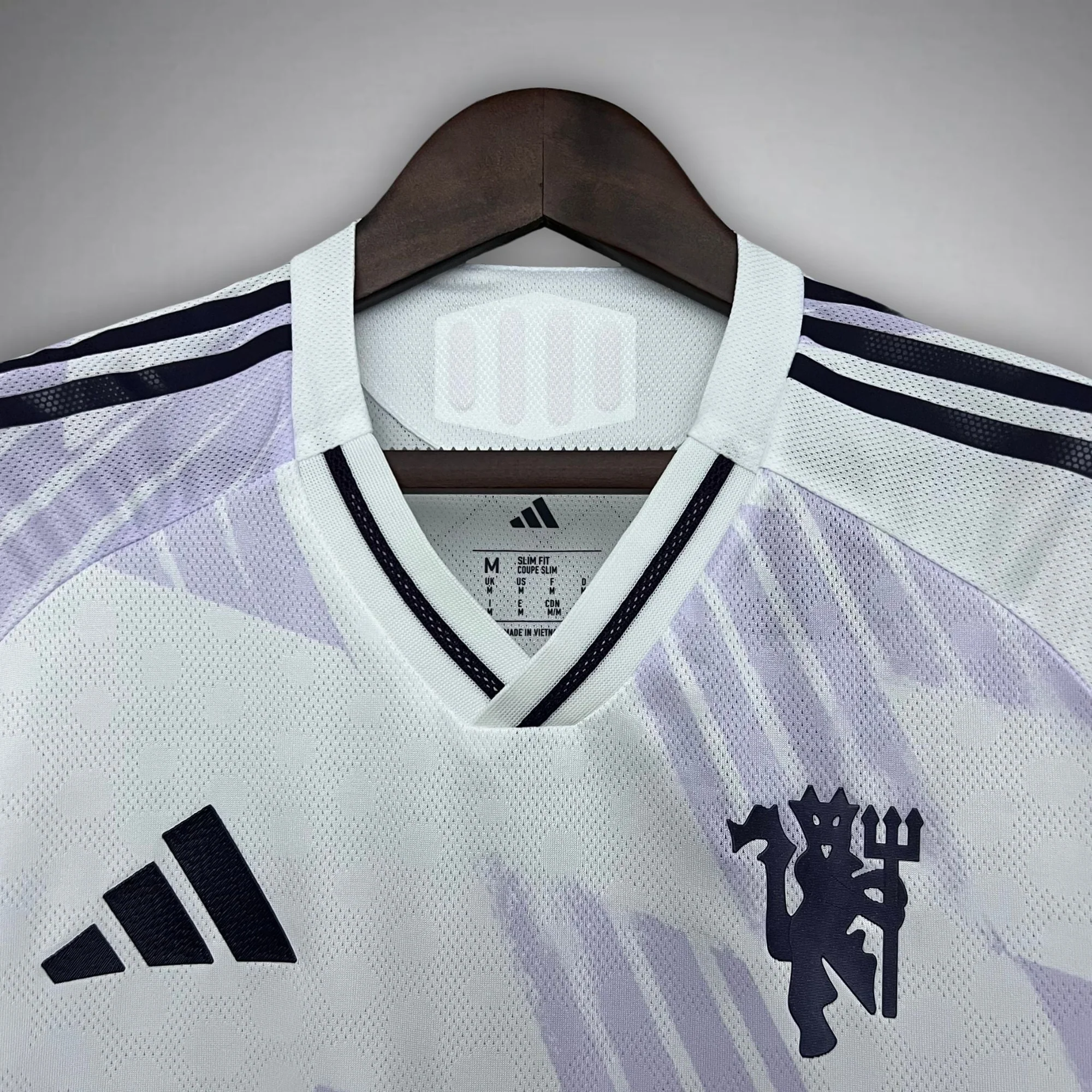 Manchester United 2025/26 Away Kit "Alternate"