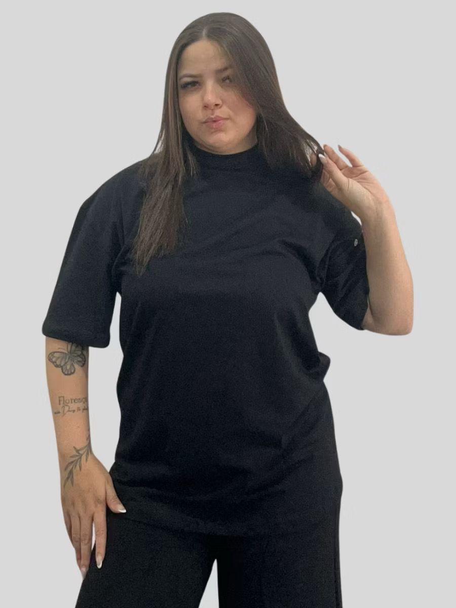 CAMISETA FIO 30.1 PENTEADA OVERSIZED PREMIUM PRETA FEMININA LISA