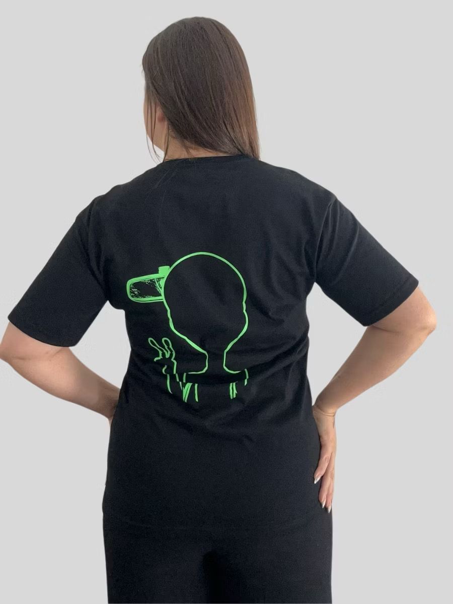 Camiseta 100% Algodão Preta Alien 