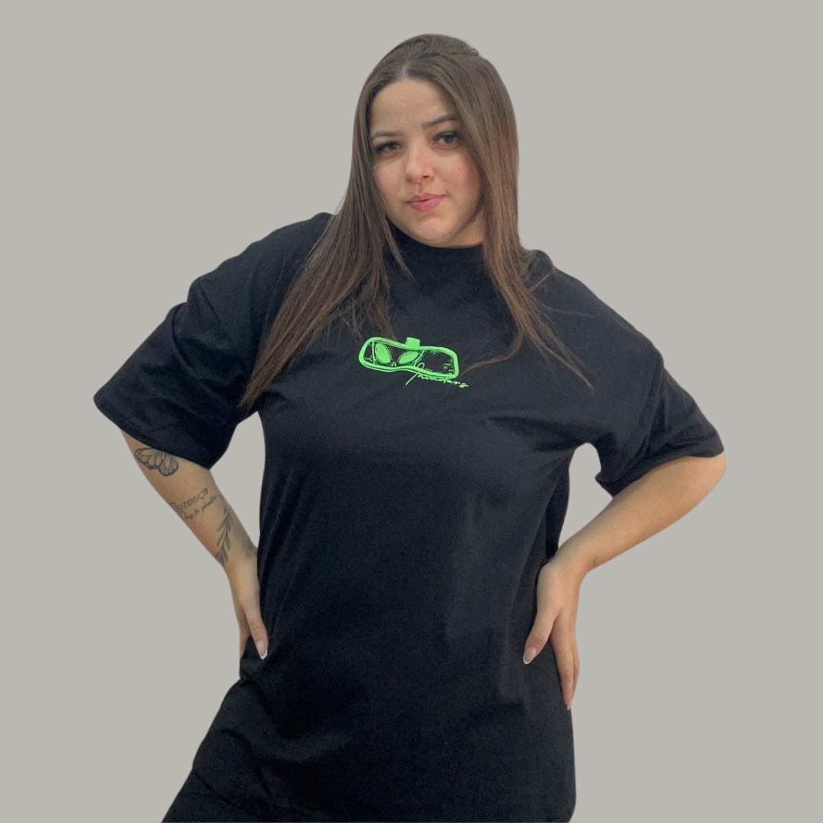 CAMISETA FIO 30.1 PENTEADA OVERSIZED PREMIUM PRETA FEMININA ALIEN