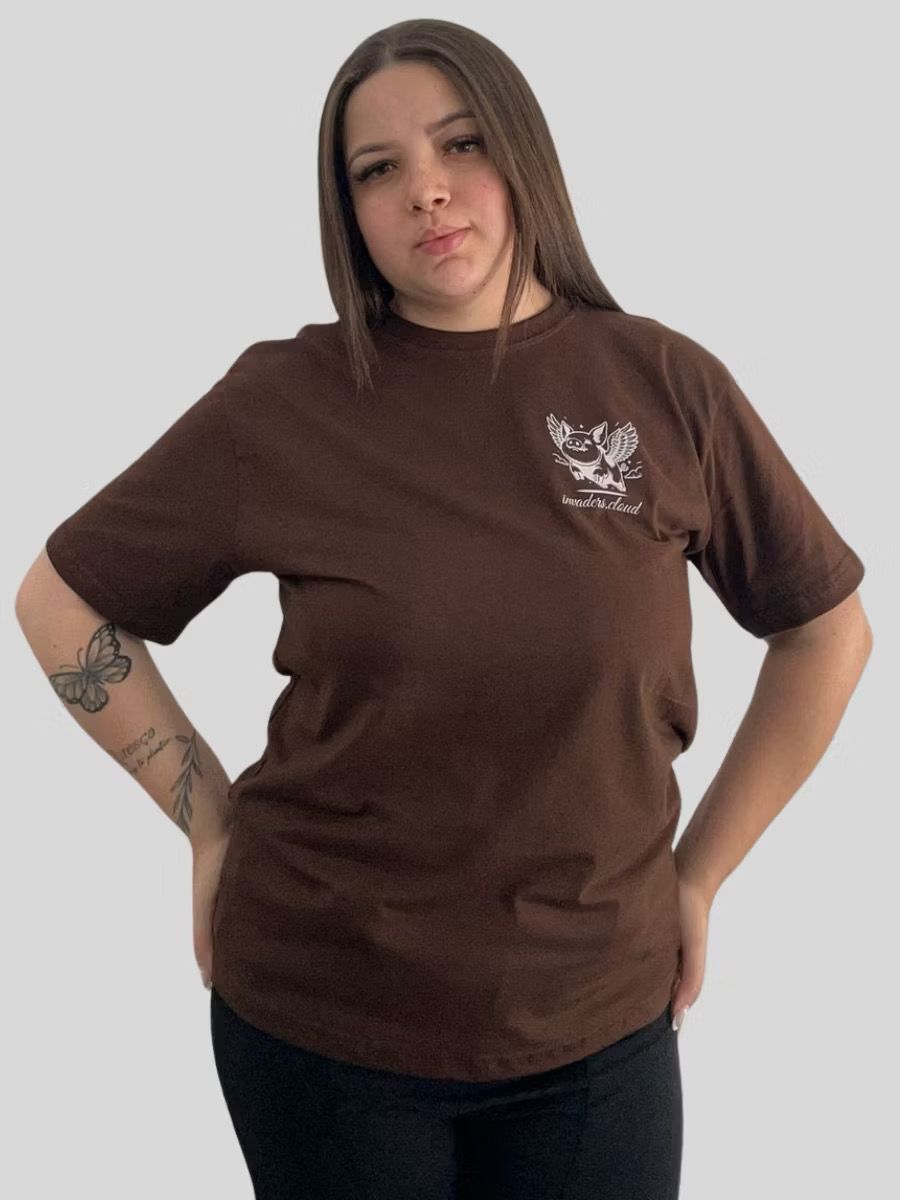 Camiseta 100% Algodão Marrom Porquinho Voador