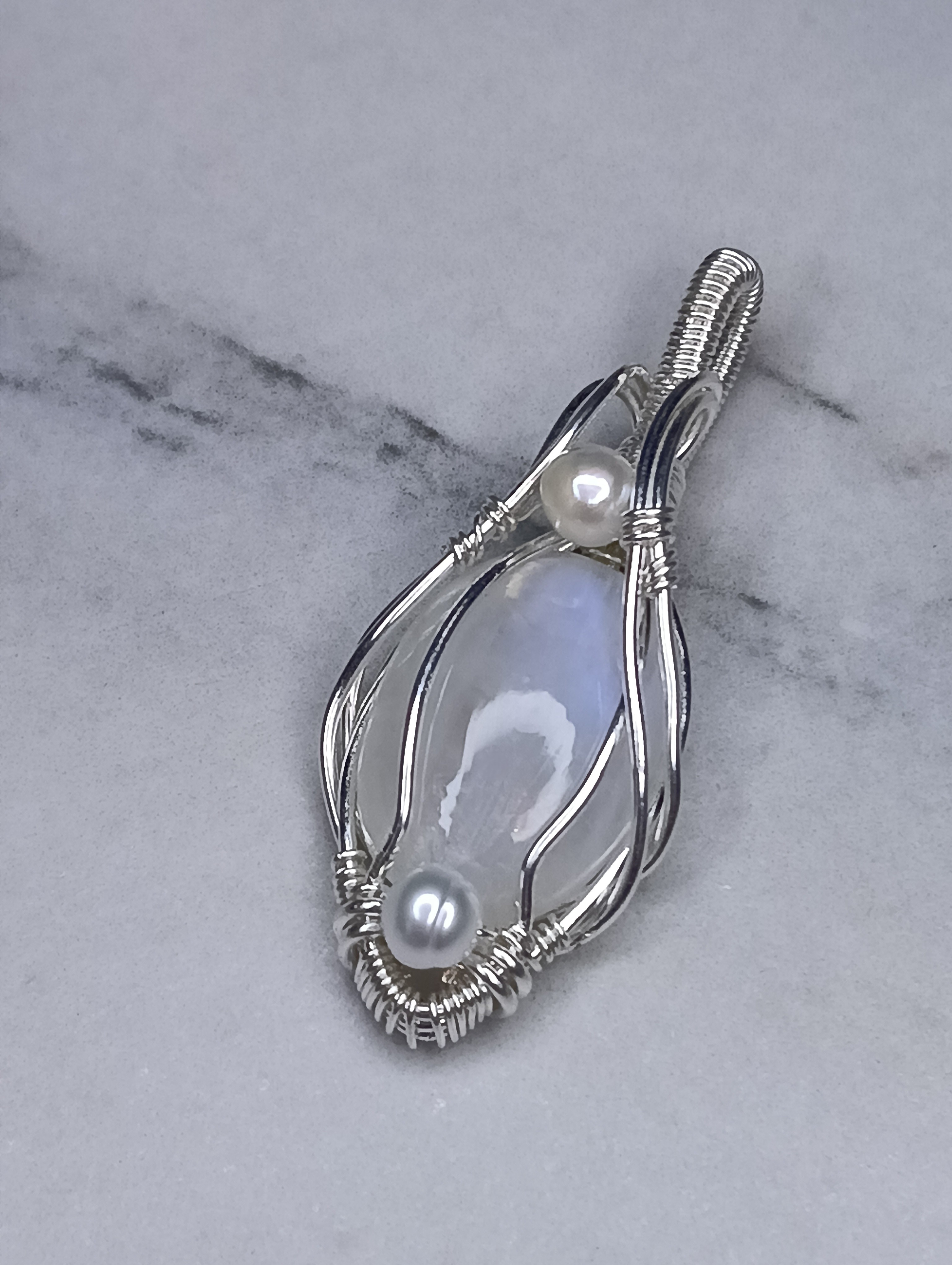 Pendente in Silver Filled con Pietra di Luna e Perle