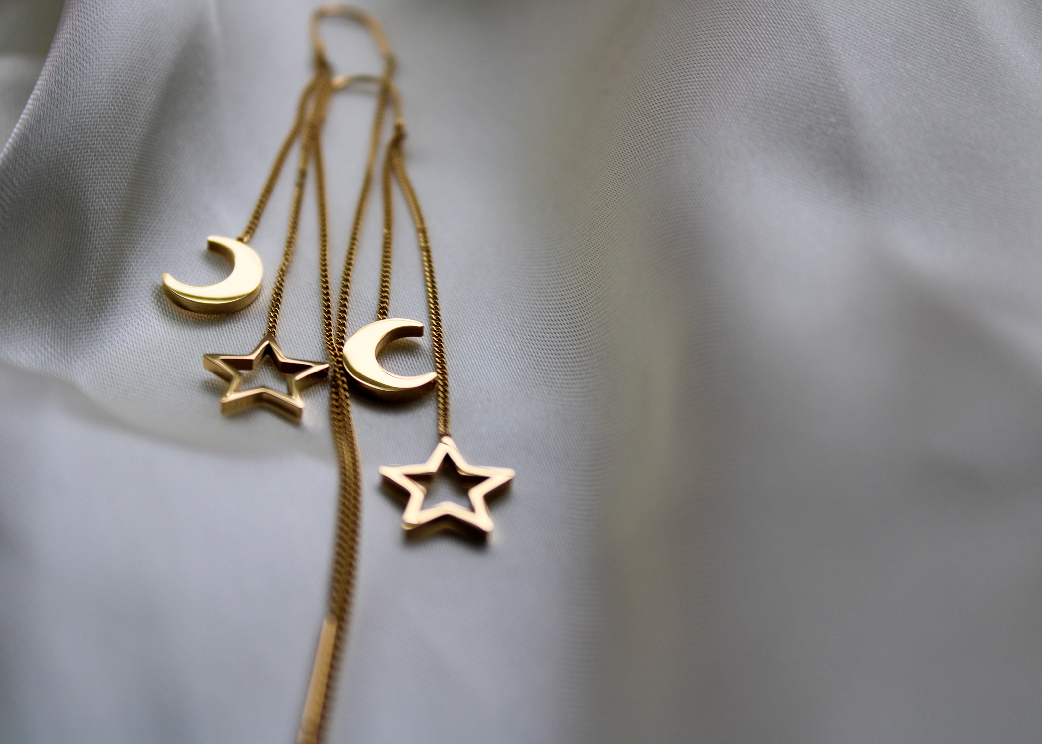 Classy Night Earring