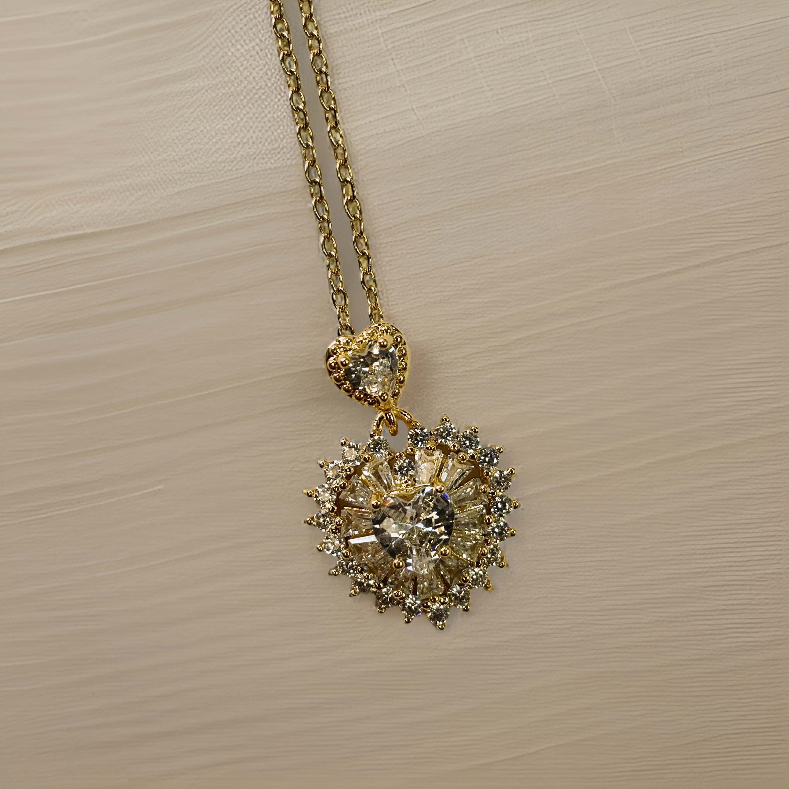 Gold Zircon Two Hearts Royal Symbol Pendant Necklace