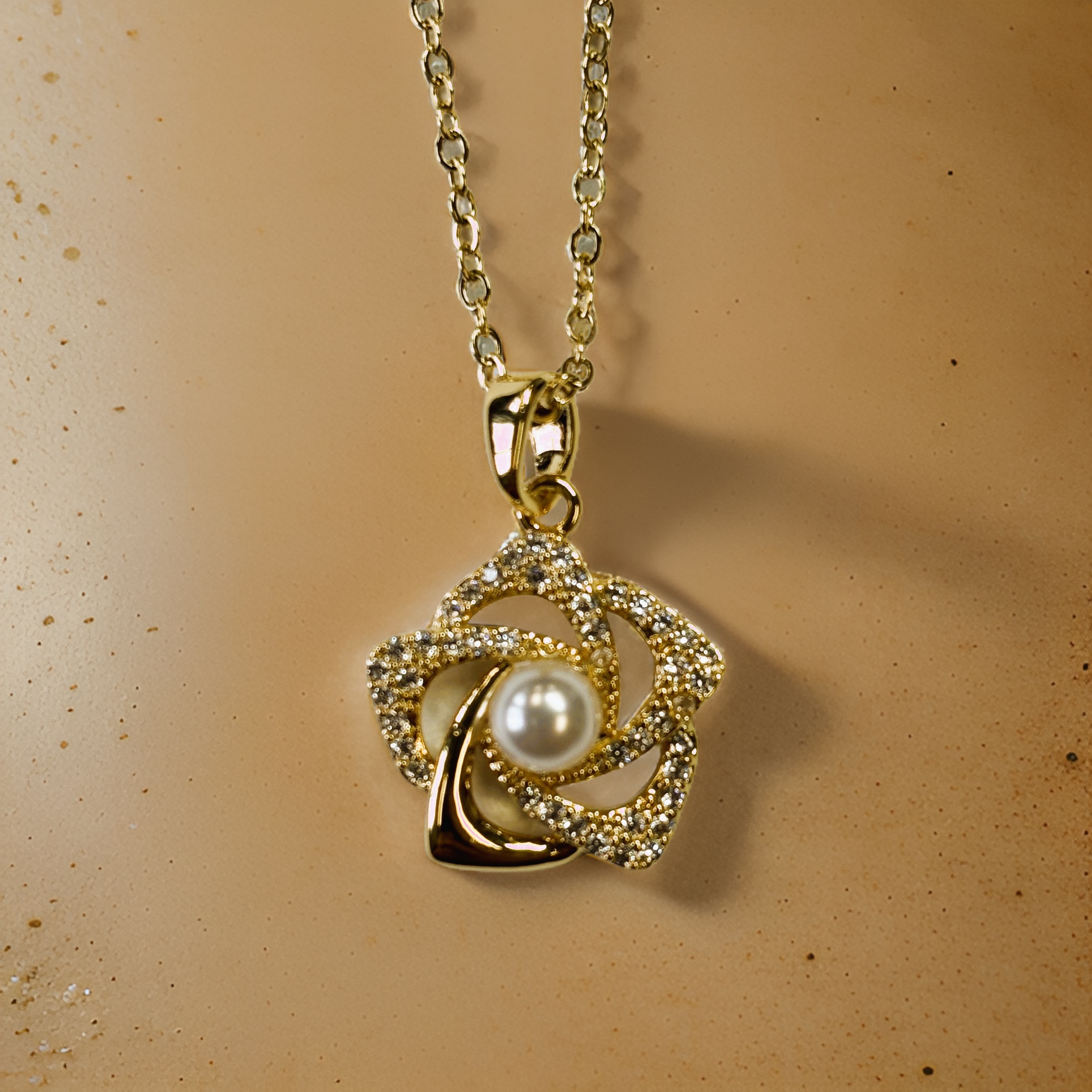 Gold Spinning Star with Pearl and Sand Zircon Pendant Necklace