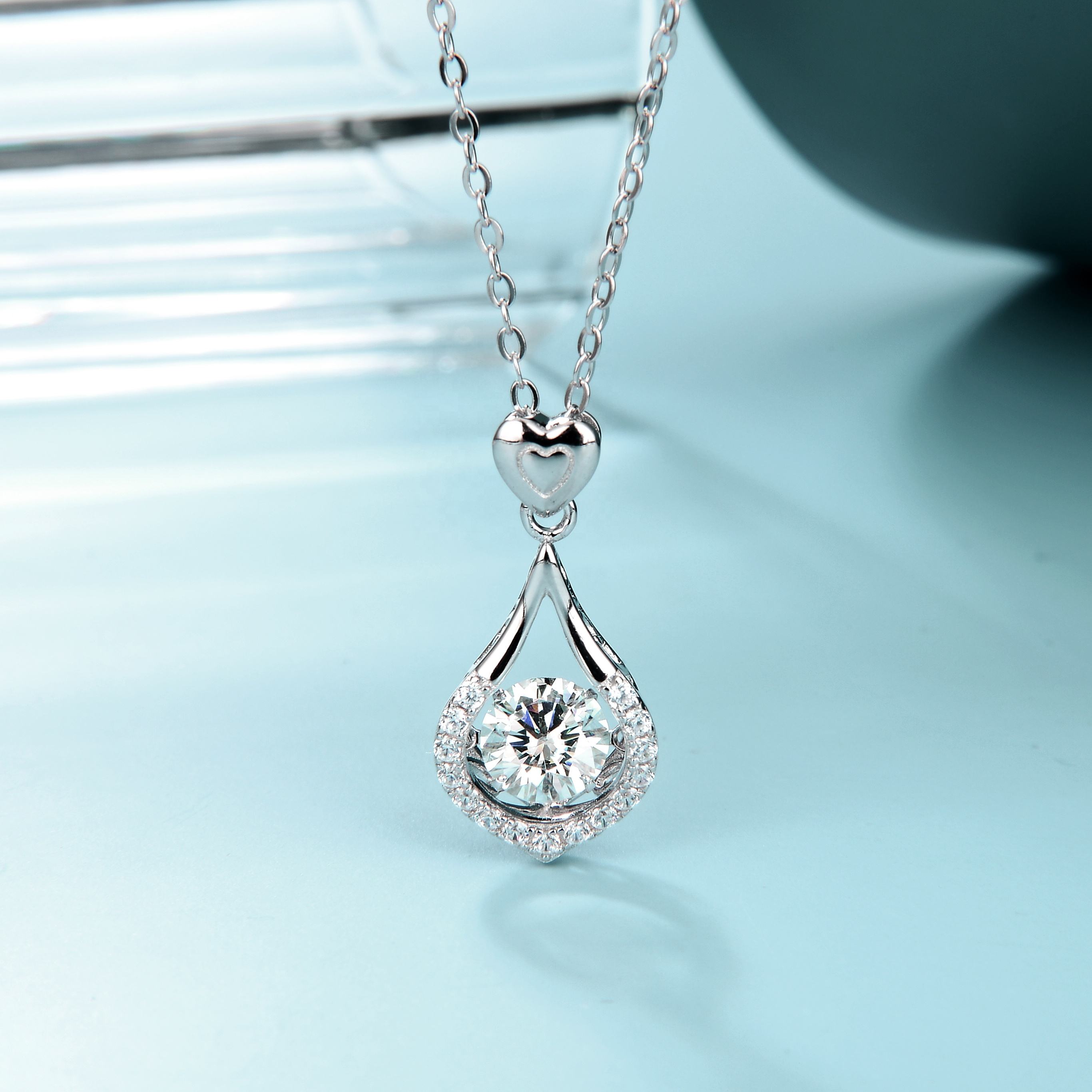 Silver Pendant Necklace