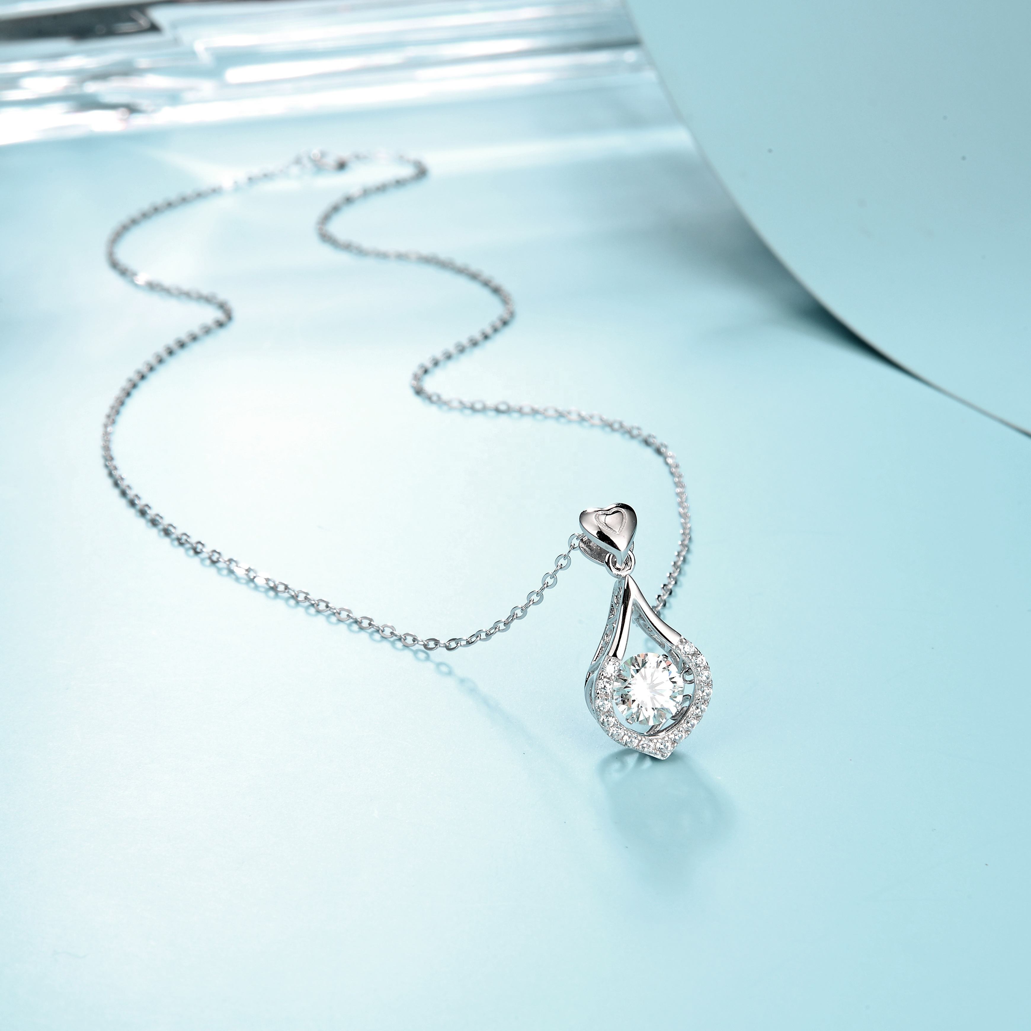 Silver Pendant Necklace