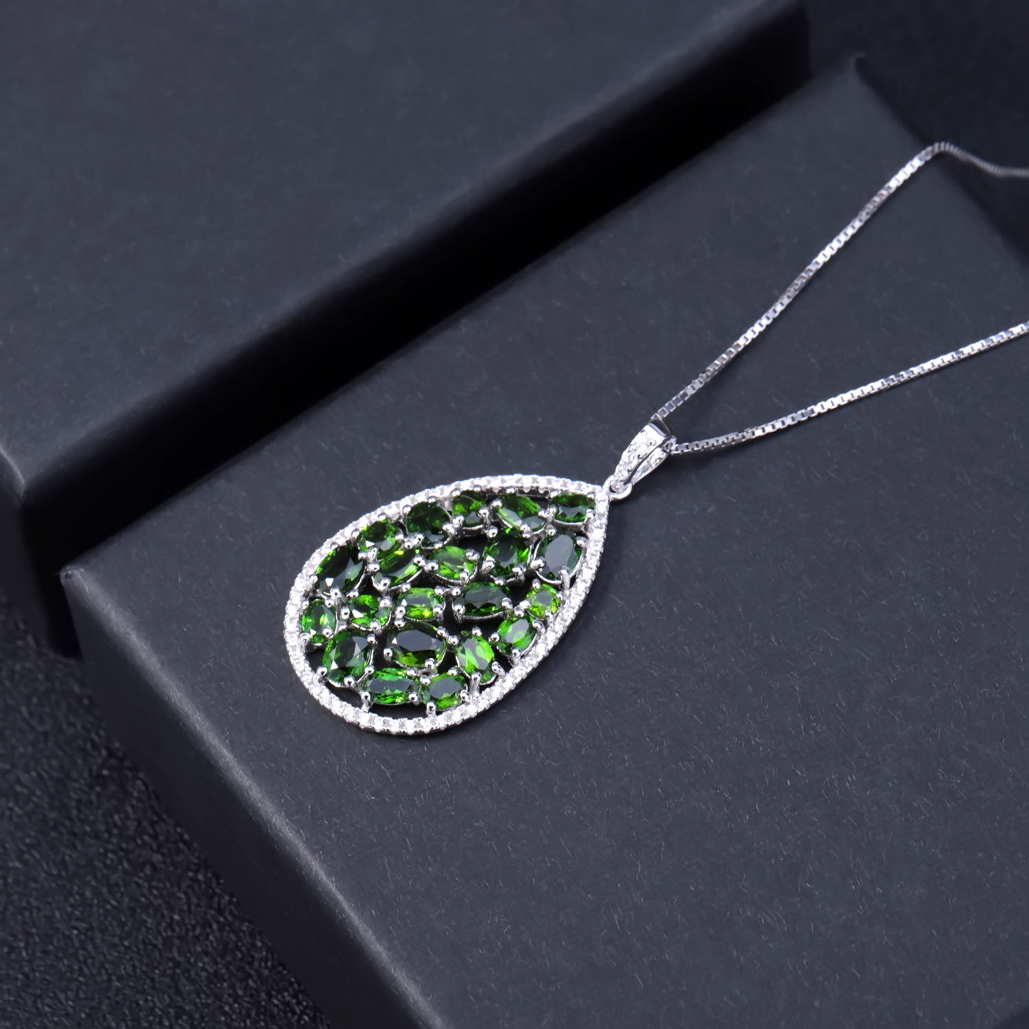 Natural Chrome Diopside Pendant