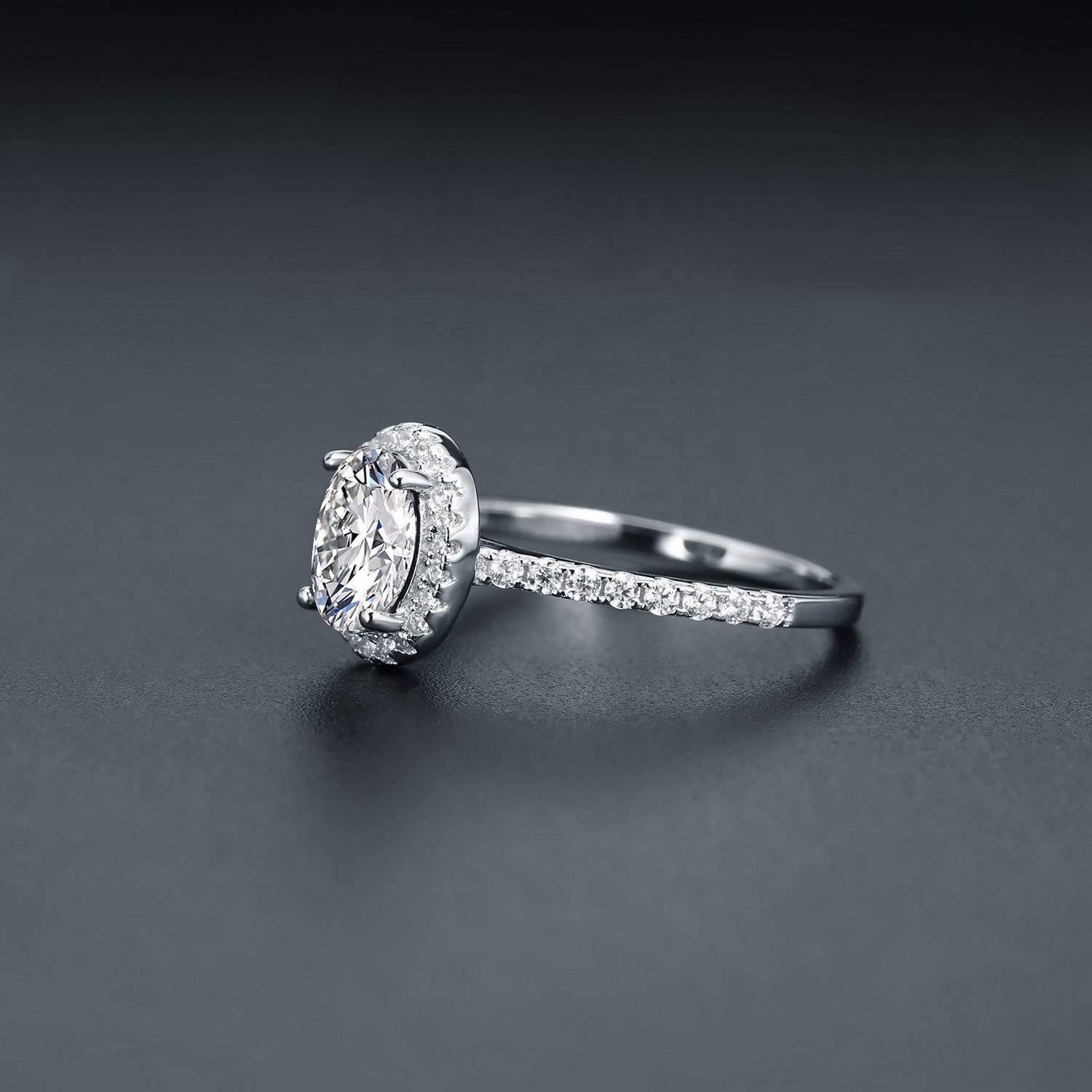 925 Sterling Silver Ring with Cubic Zirconia