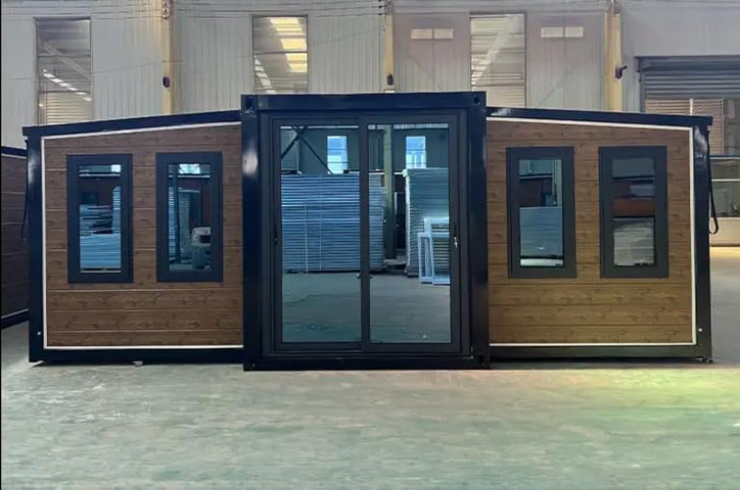 Luxury Prefab House for Family, Modern House with 3 Bedrooms, 2 Living Rooms, Kitchen & Bathroom Fully Furnished, Ready-to-Move Prefab House, Prefab Homes for Family.