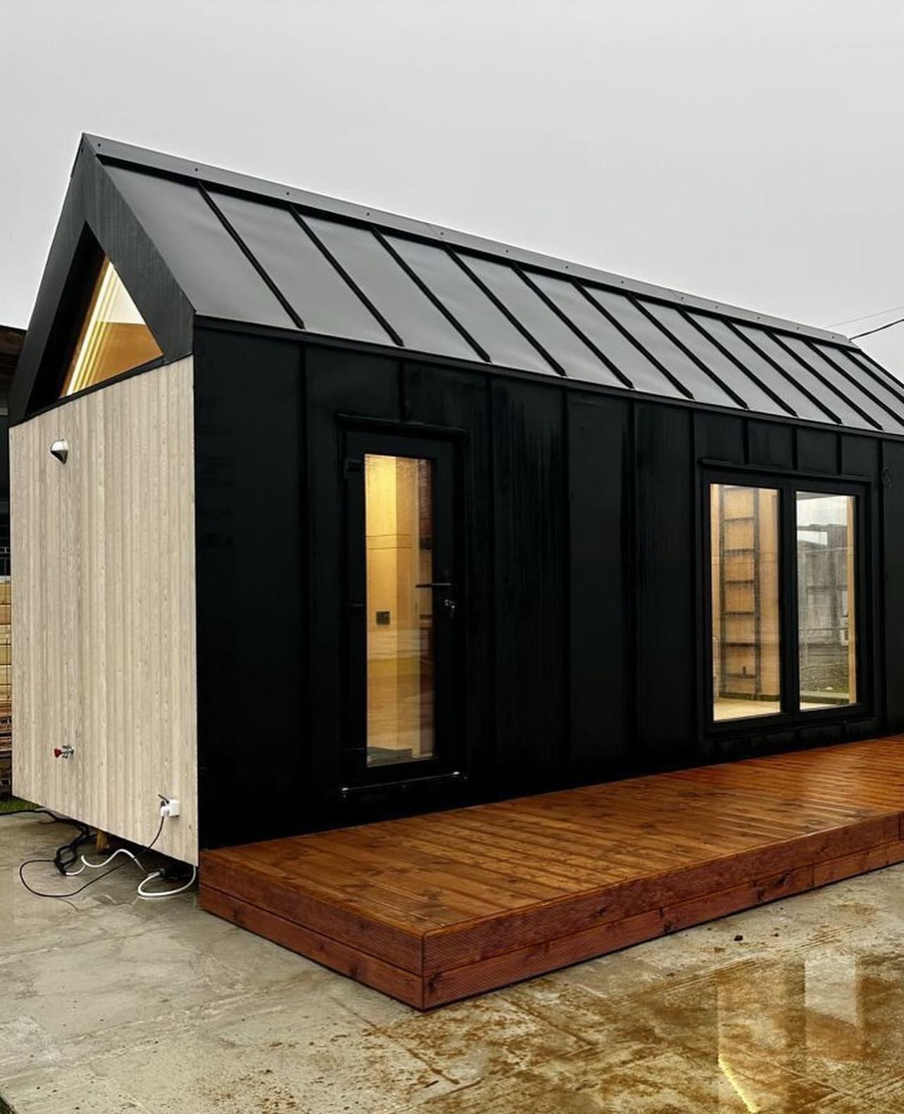 Cabinhaus Luxury 1BHK 1BATH Tiny Home Fully Furnished Modern 20m² Prefab Cabin 1-Bed Container House Affordable Turnkey Living Solution