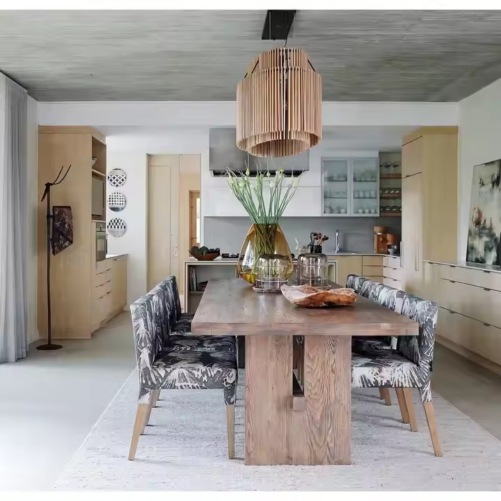 Villa Montclaire: Prestigious 3-Bedroom Prefabricated Manor with Private Pool