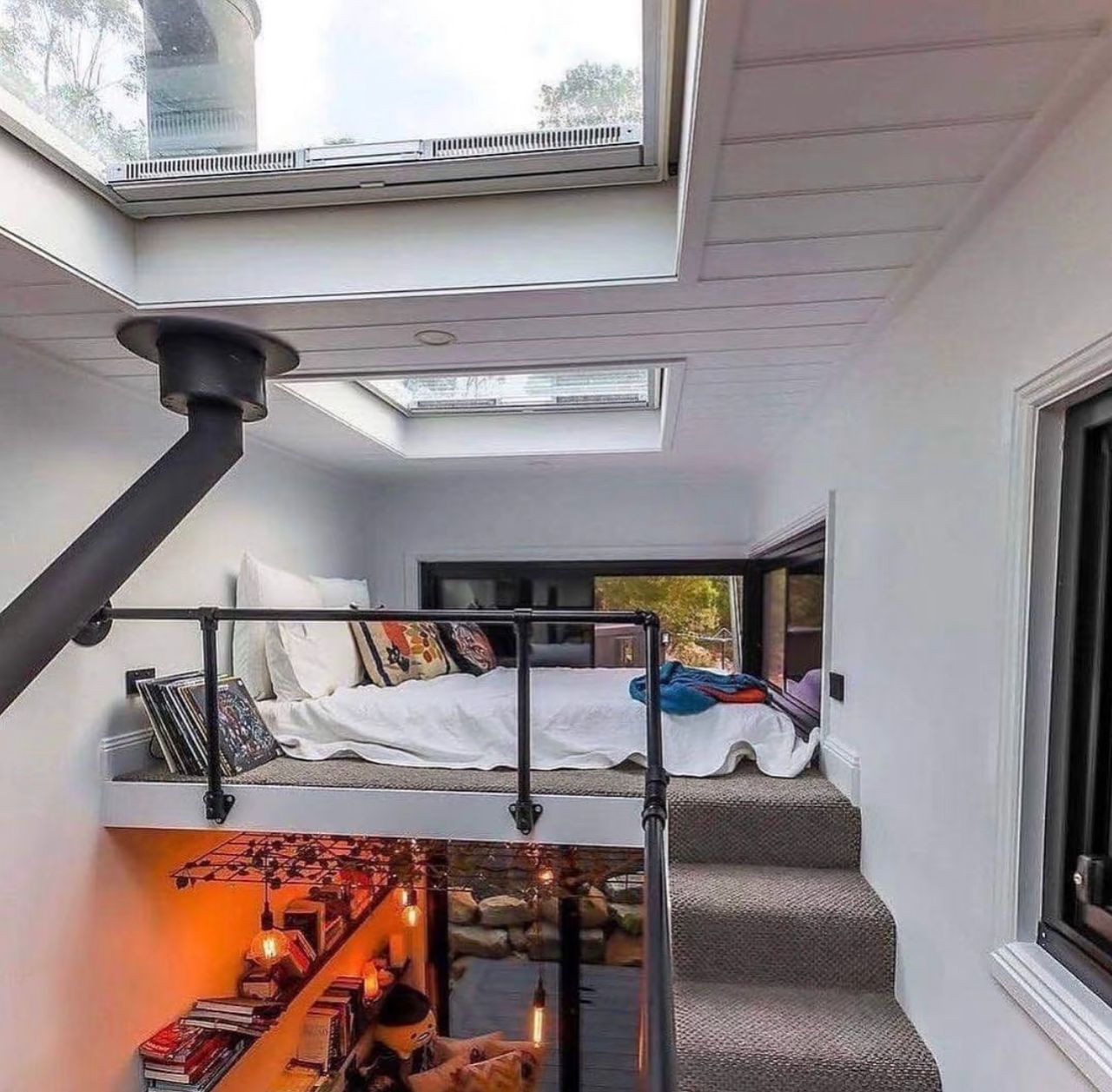 1bhk Duplex Container House, Tiny House,  Container Home with Elegant Design and Spacious Outdoor Area for Families, Fully Furnished, Customizable