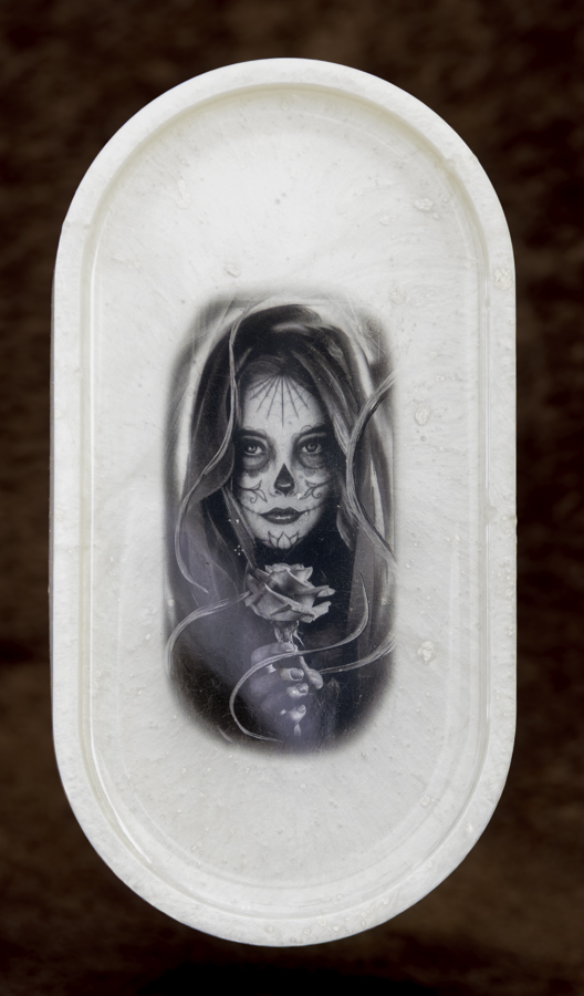 Shadowed Beauty Trinket Tray