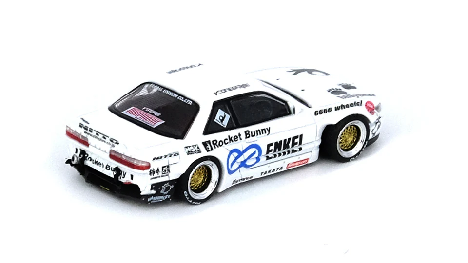 INNO64 NISSAN SILVIA S13 (V2) PANDEM / ROCKET BUNNY White