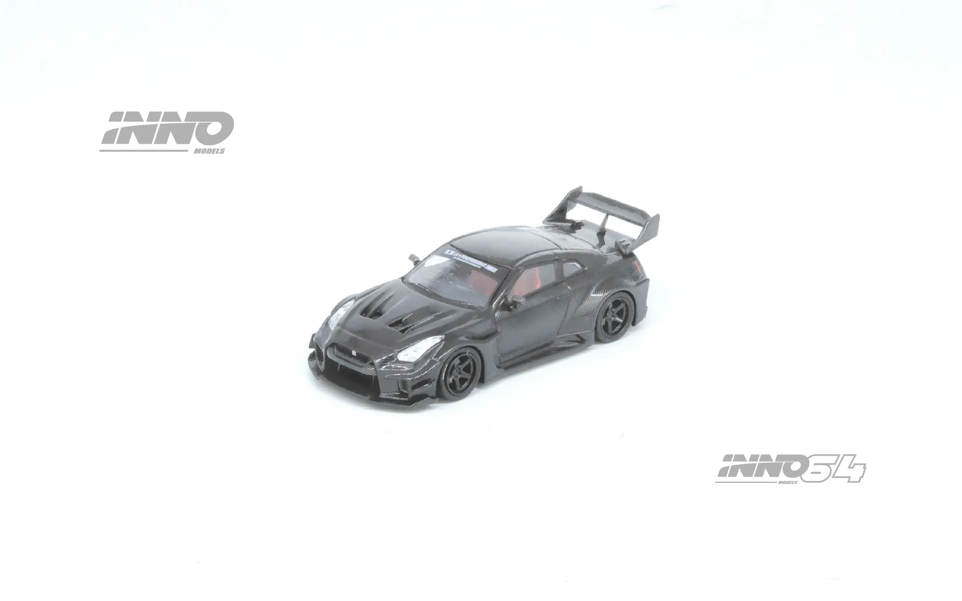 INNO64 NISSAN GT-R (R35) LBWK SUPER SILHOUETTE 35GT-RR Full Carbon