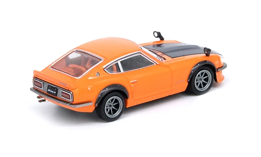 INNO64 NISSAN FAIRLADY Z (S30) Orange With Carbon Bonnet