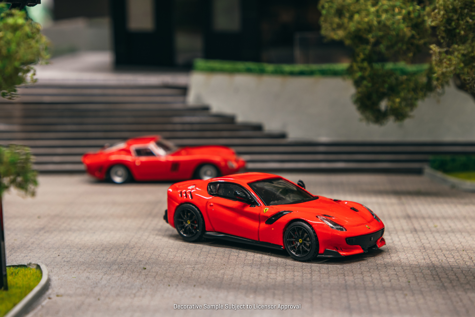 Tarmac Works FERRARI F12 TDF 2015