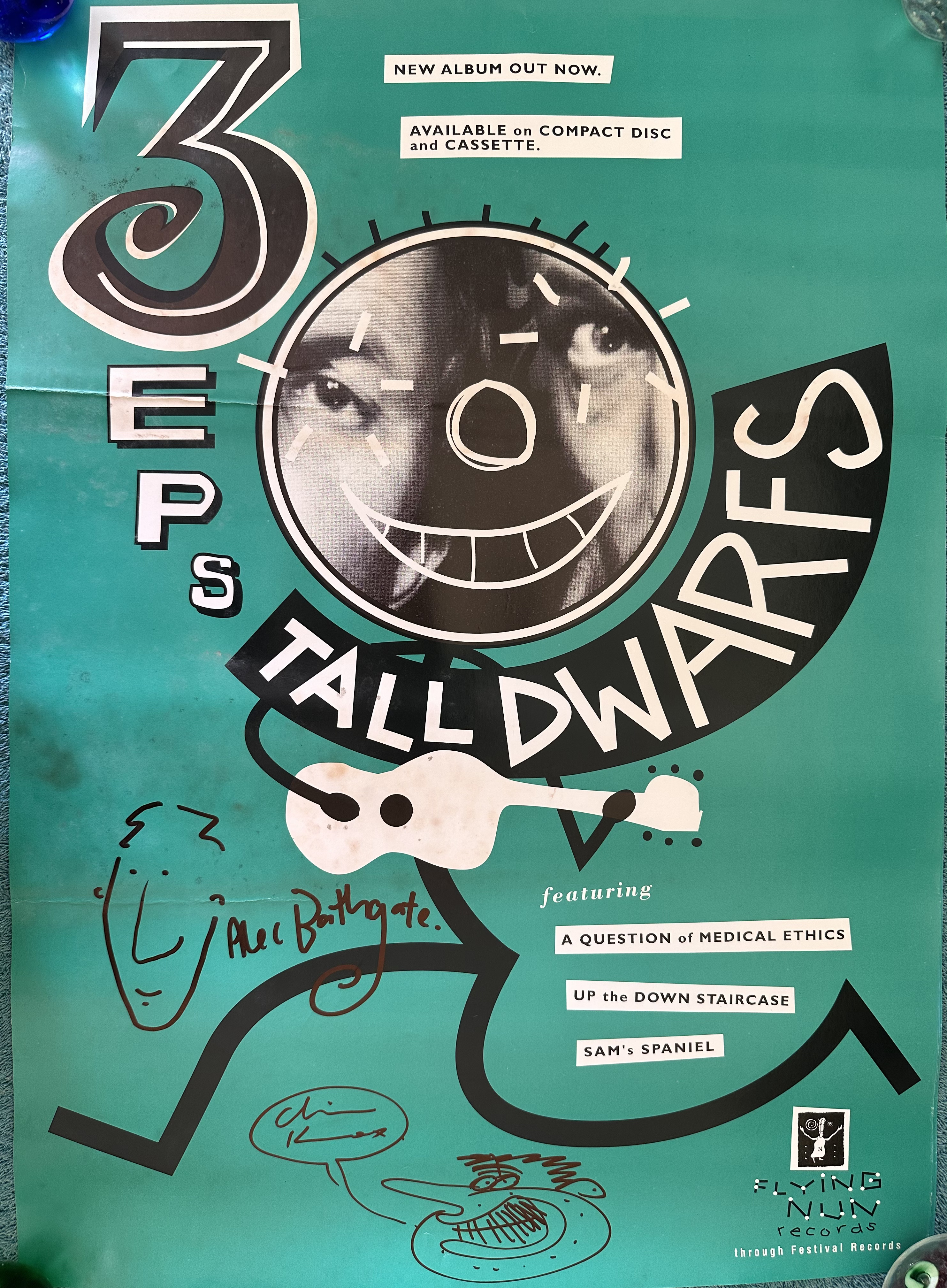 Tall Dwarfs 3EPs SIGNED 1994 (with marks)