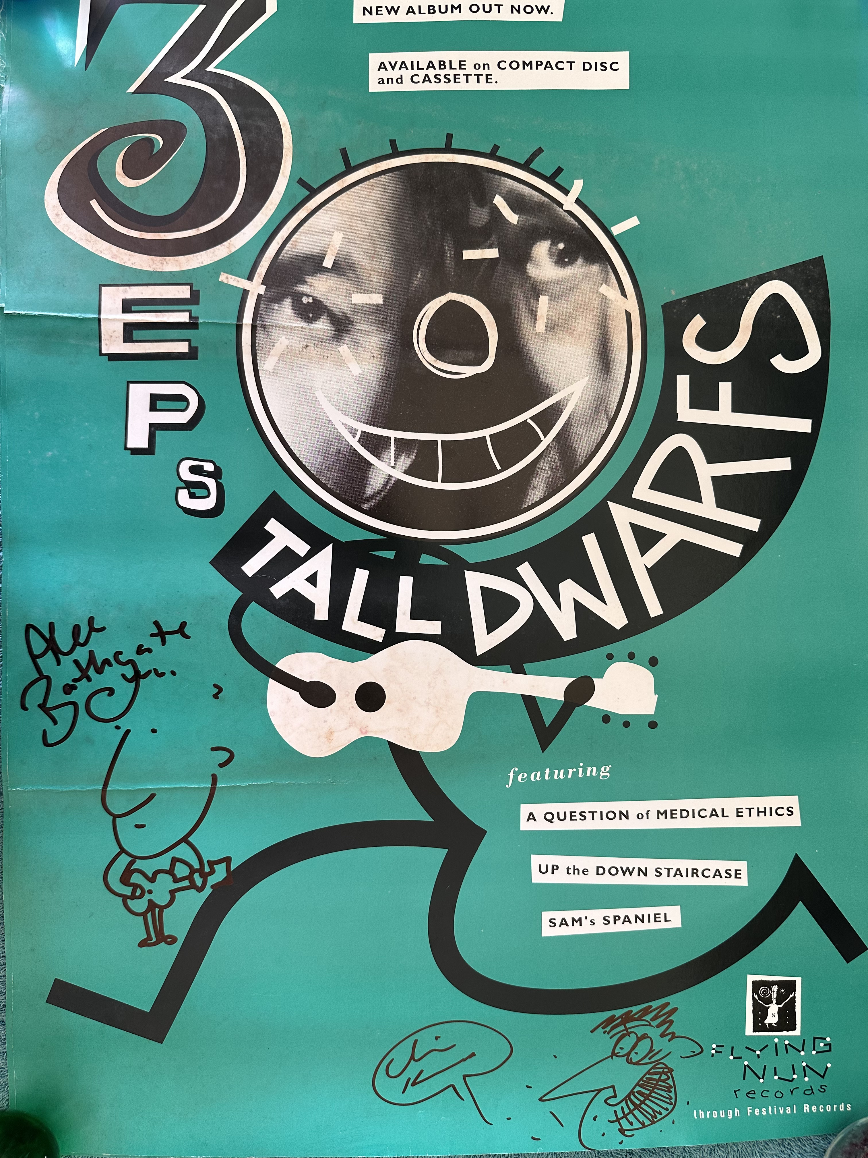 Tall Dwarfs 3EPs SIGNED 1994 (with marks)