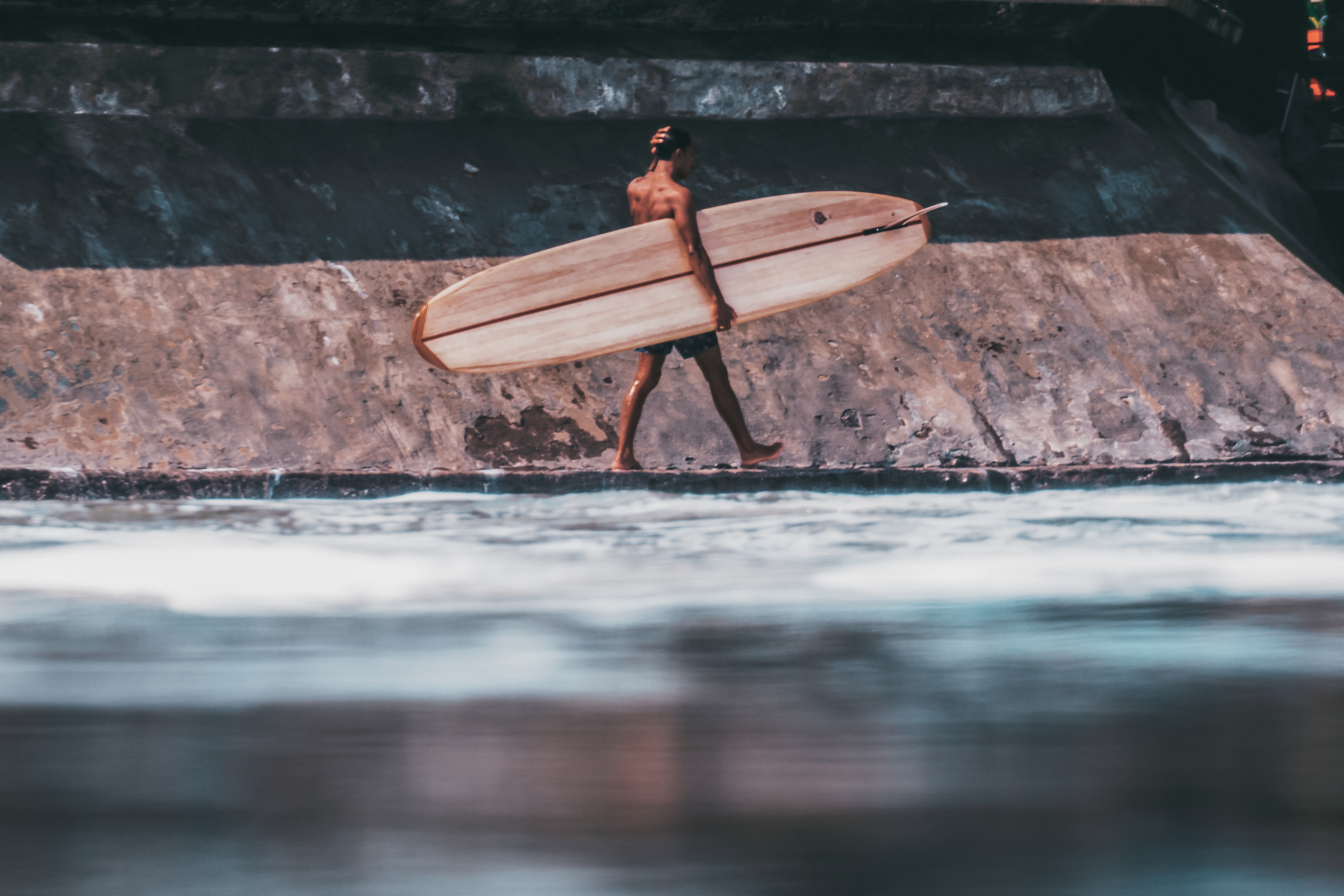 BALSA LOG  9’6” x 23” x 3” 