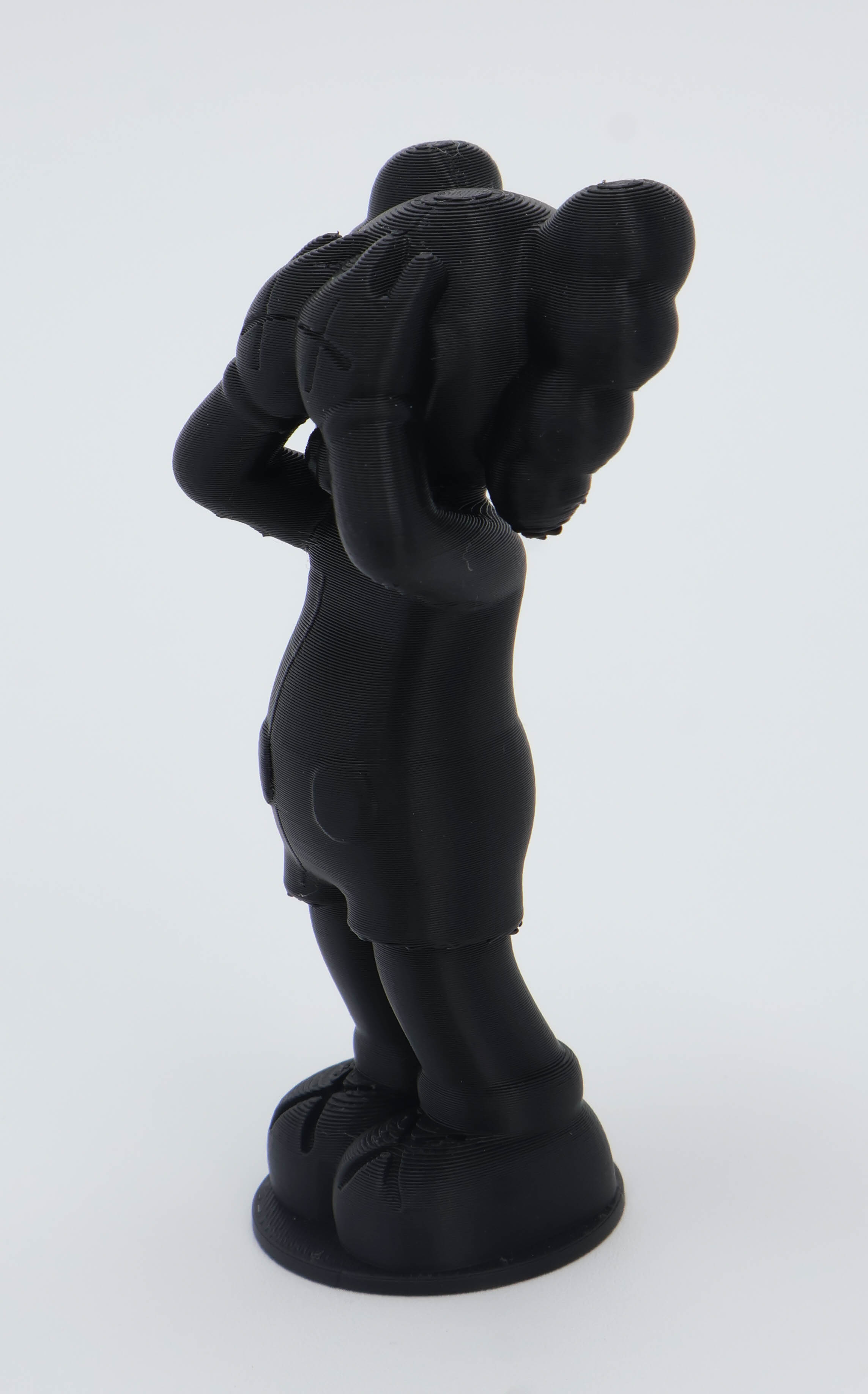 Figura KAWS Cover
