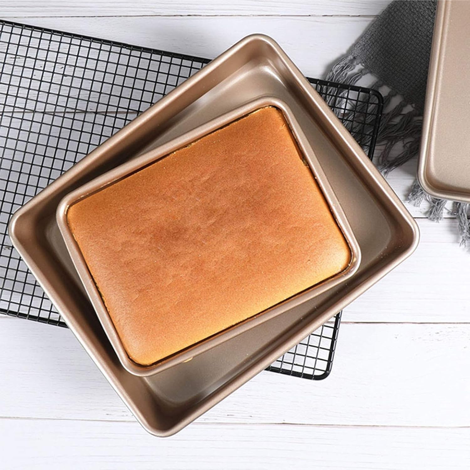 Deep Baking Pans Sets Nonstick,Baking Sheets for Oven,Bakeware Rectangular Cake Pan Set,3 Piece,Gold