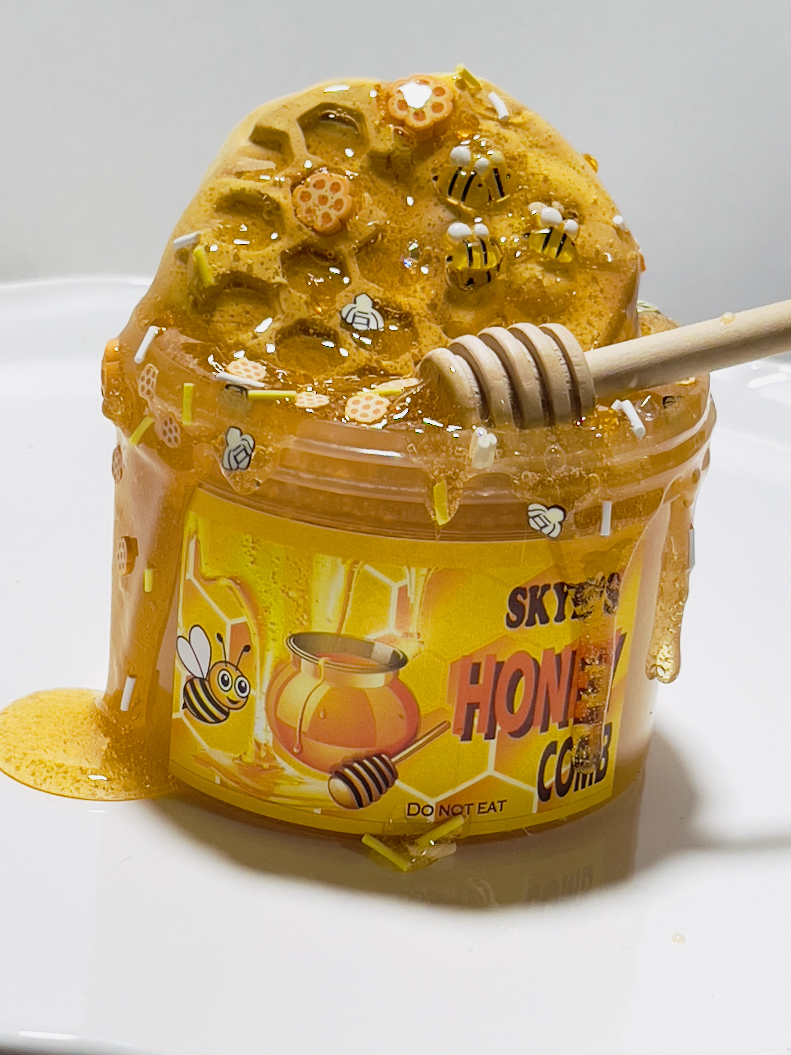 Skye’s Honey comb. DIY Clay slime. 