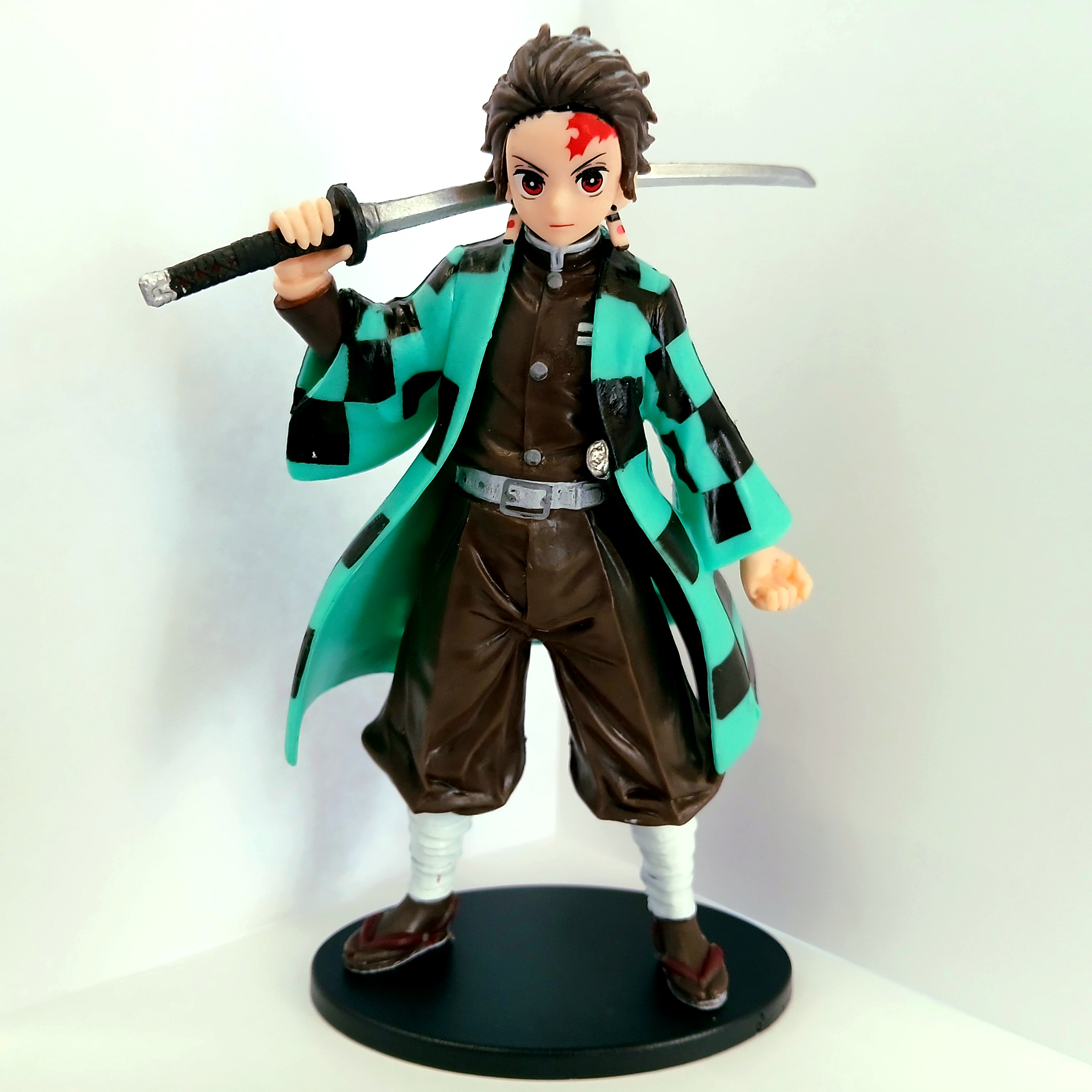 Tanjiro Kamado Action Figure 15 cm