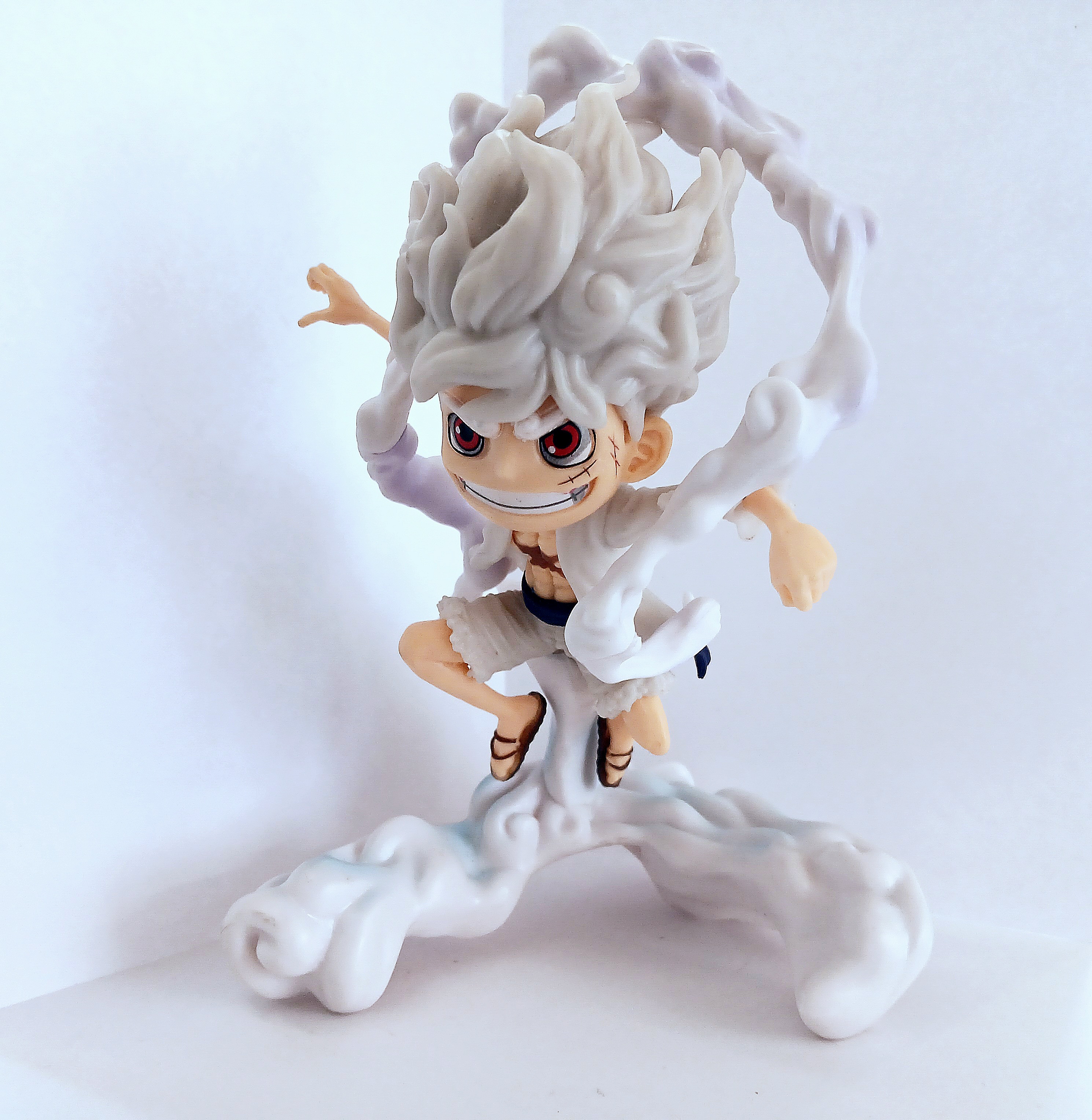 Luffy Gear 5 Action Figure 15 cm